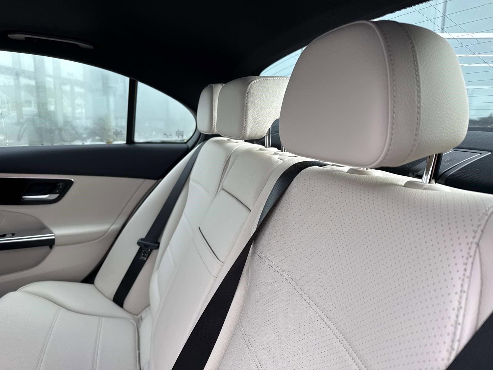 2025 MERCEDES-BENZ C-CLASS - Image 16