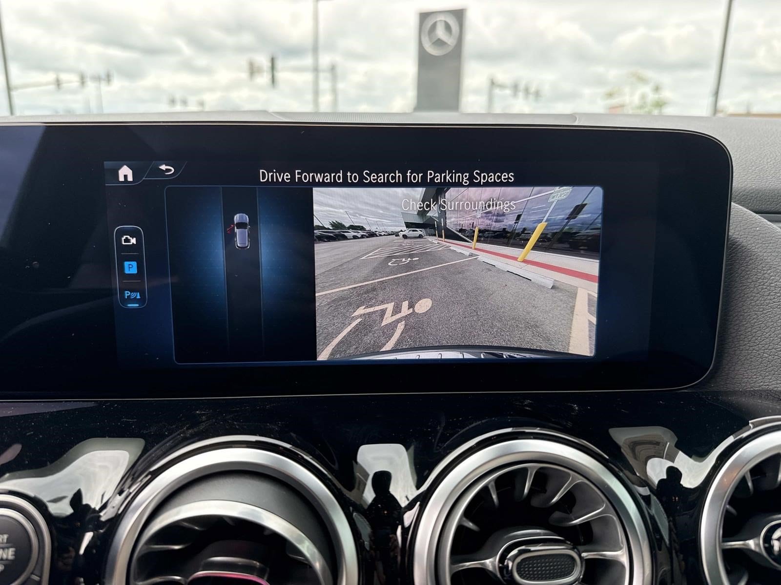 Vehicle thumbnail