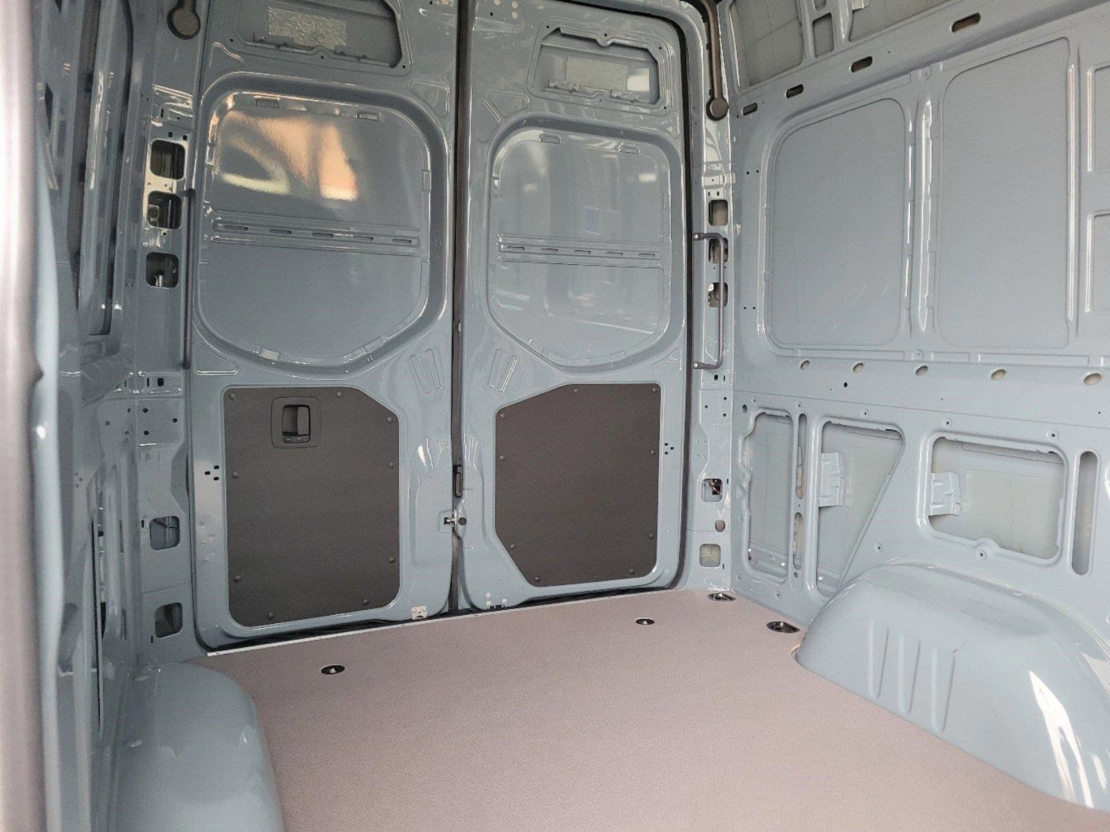 2025 MERCEDES-BENZ SPRINTER - Image 9