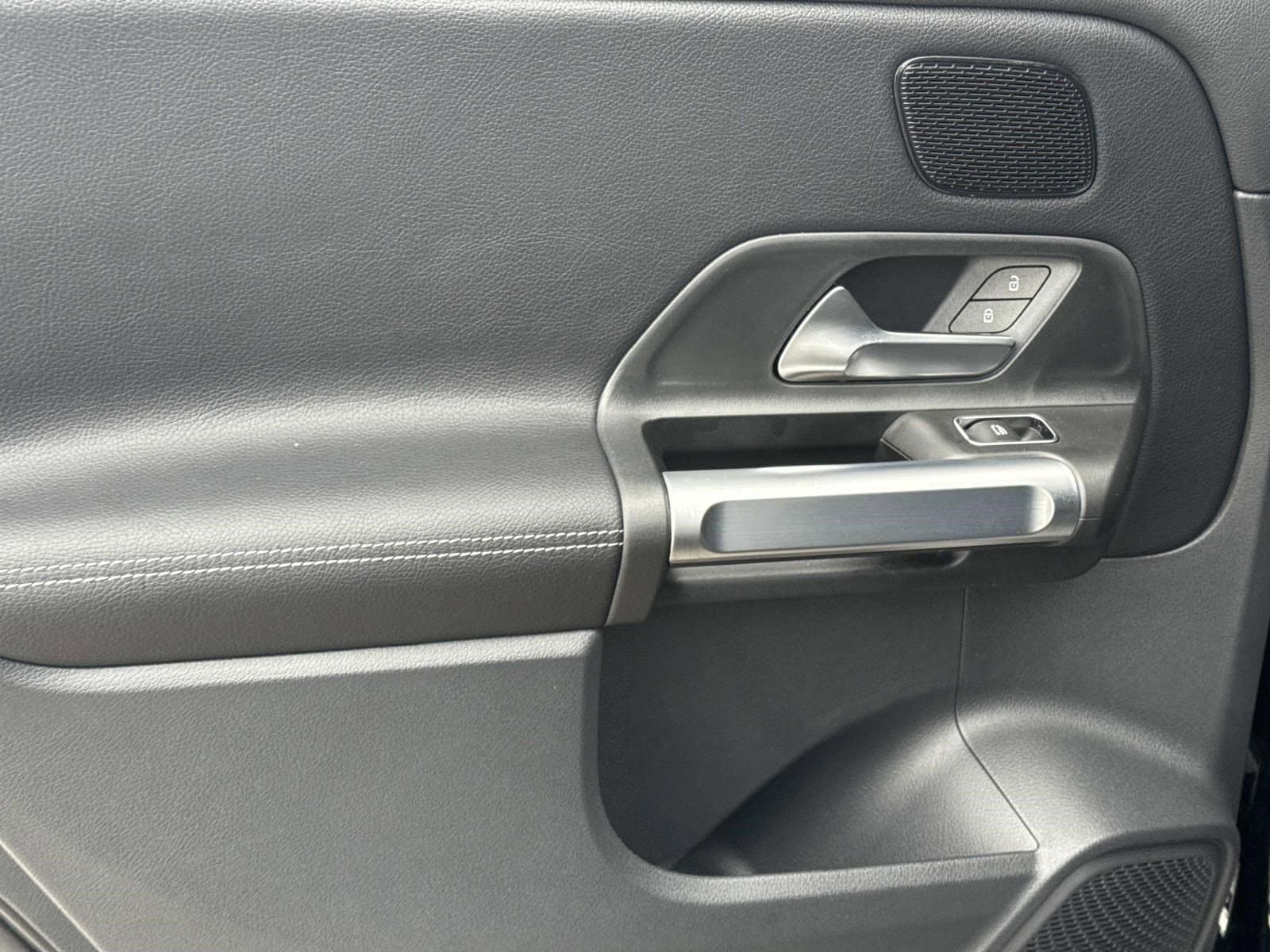 2025 MERCEDES-BENZ GLB-CLASS - Image 15