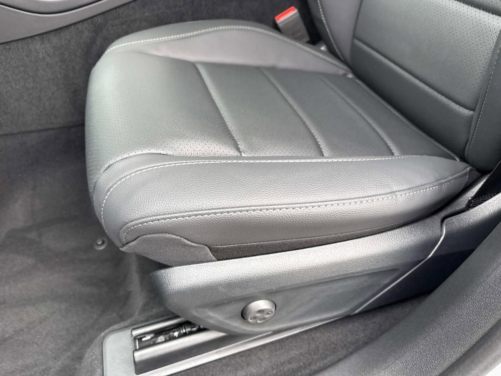 2026 MERCEDES-BENZ GLE-CLASS - Image 28