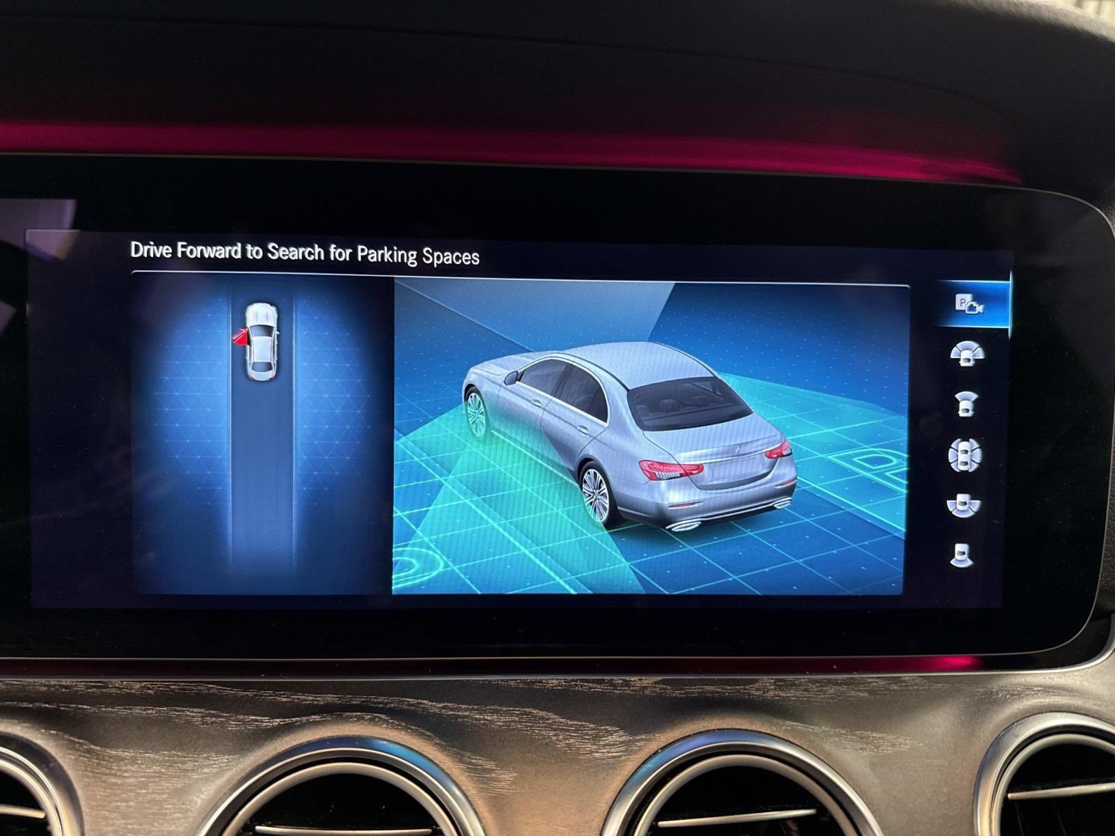 2021 MERCEDES-BENZ E-CLASS - Image 27