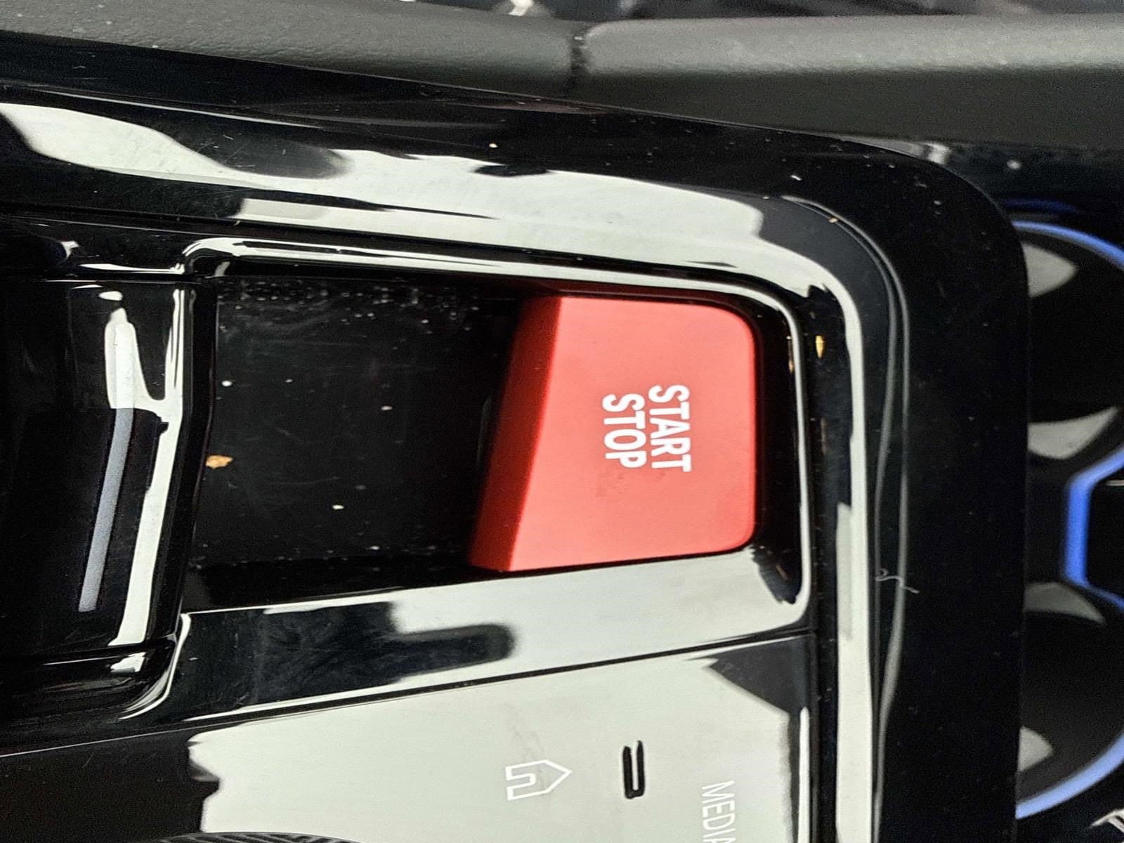 2025 BMW M5 - Image 34