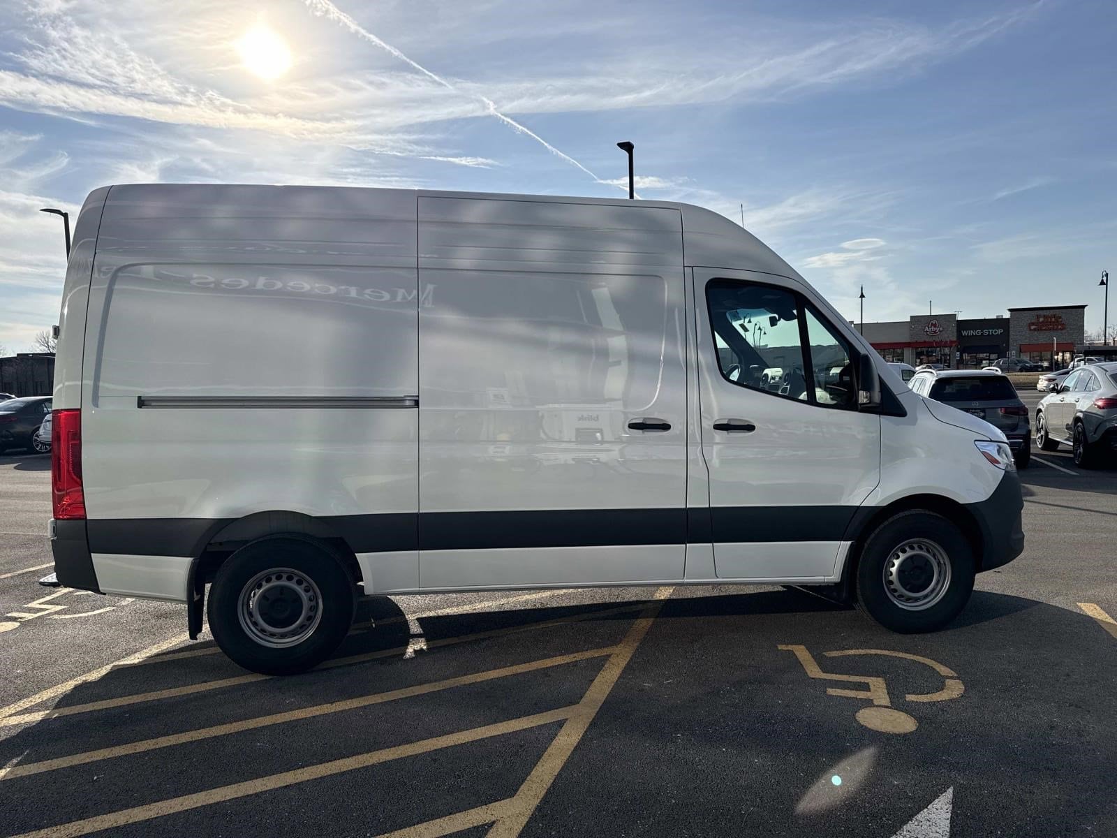 2025 MERCEDES-BENZ SPRINTER - Image 9