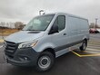 Mercedes-Benz 2500 Standard Roof I4 Diesel HO 144 RWD