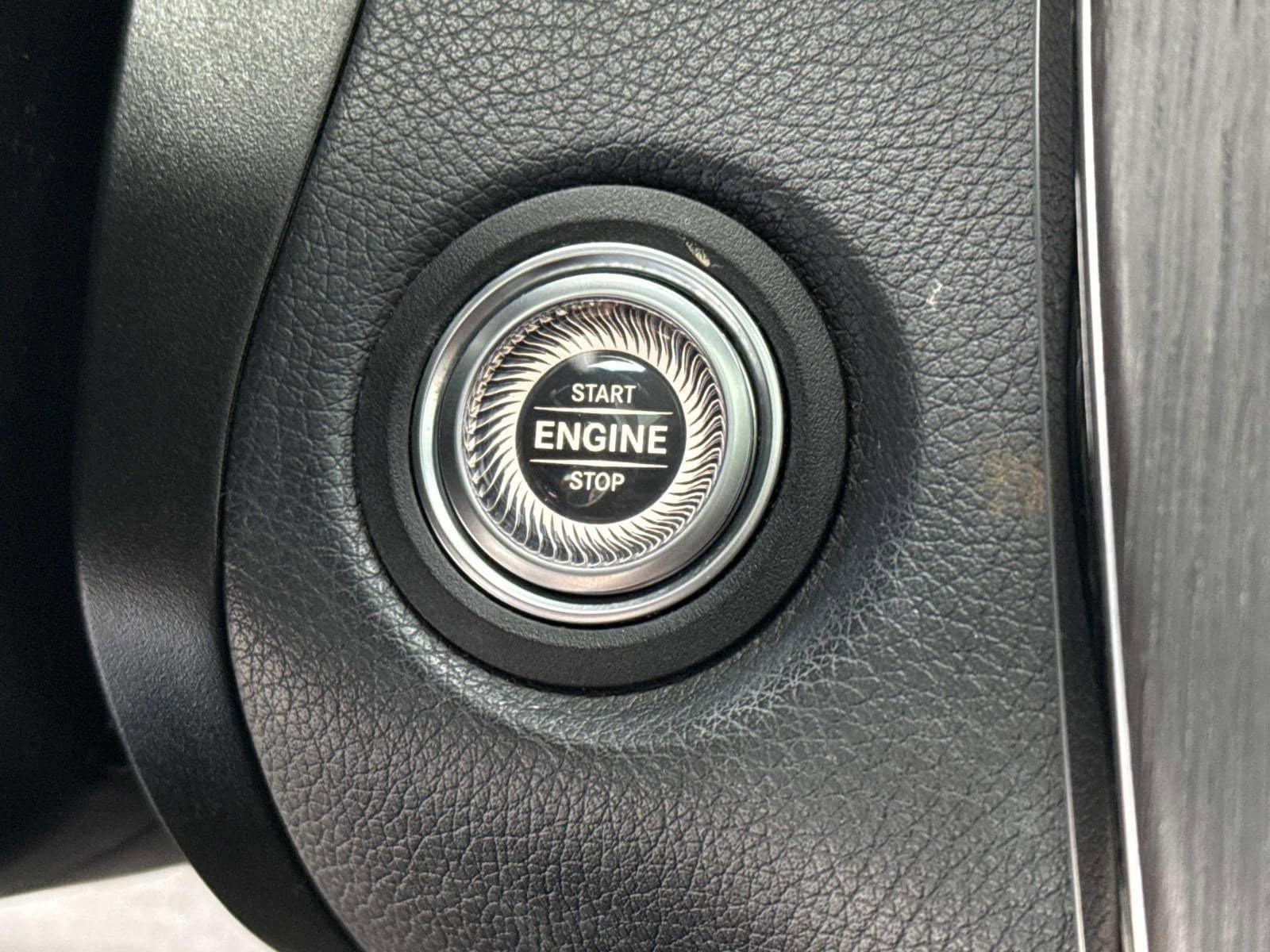 2021 MERCEDES-BENZ GLC-CLASS - Image 34