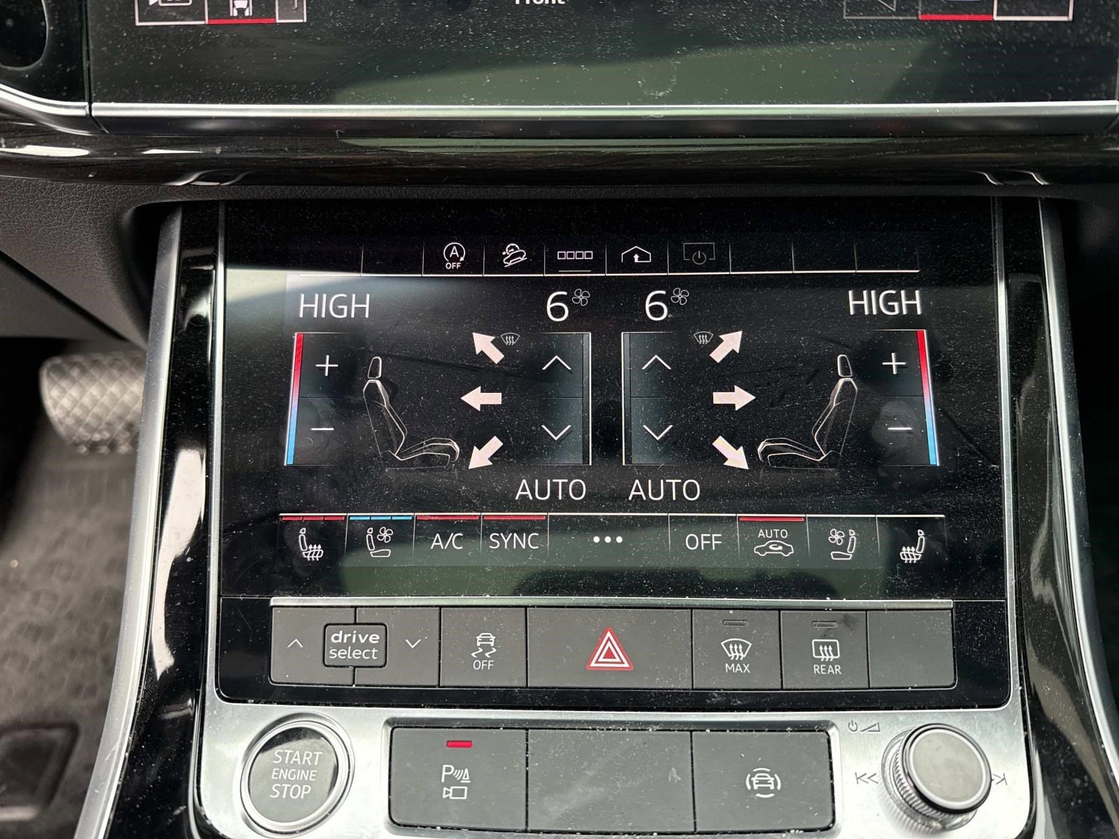 2021 AUDI Q8 - Image 34