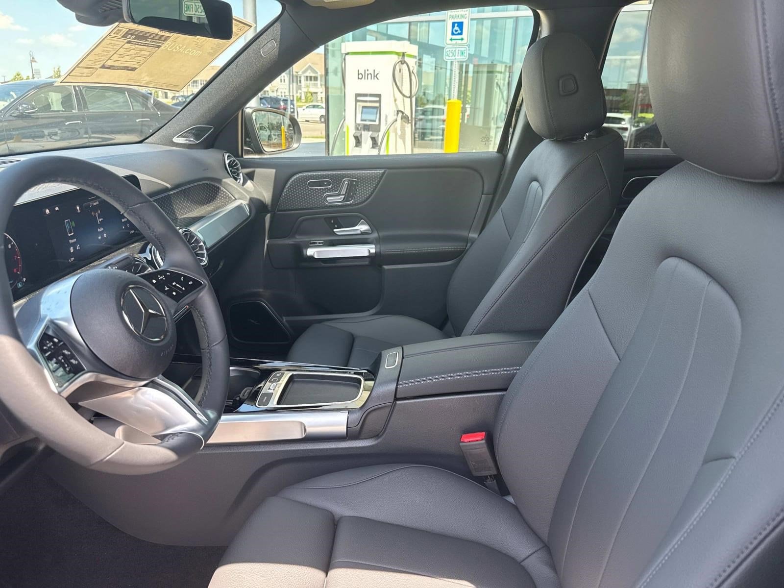 2025 MERCEDES-BENZ GLB-CLASS - Image 30