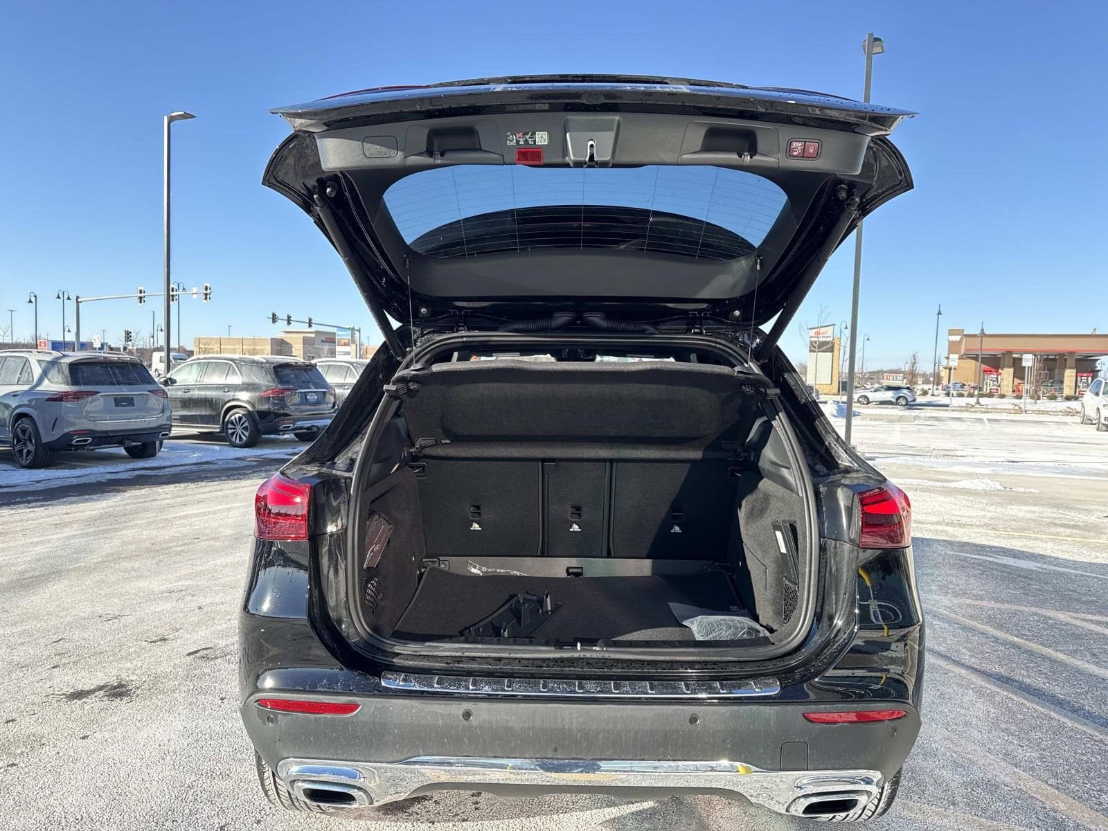 2026 MERCEDES-BENZ GLA-CLASS - Image 9