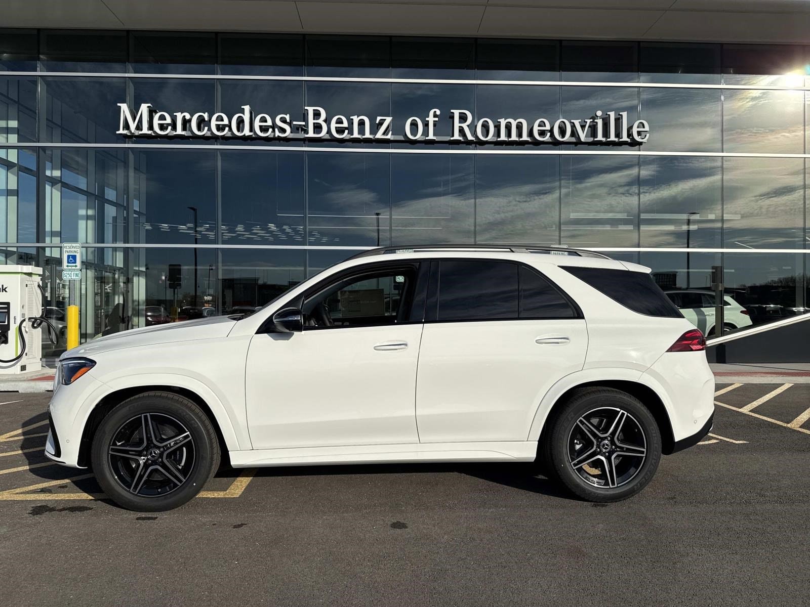 2026 MERCEDES-BENZ GLE-CLASS - Image 2