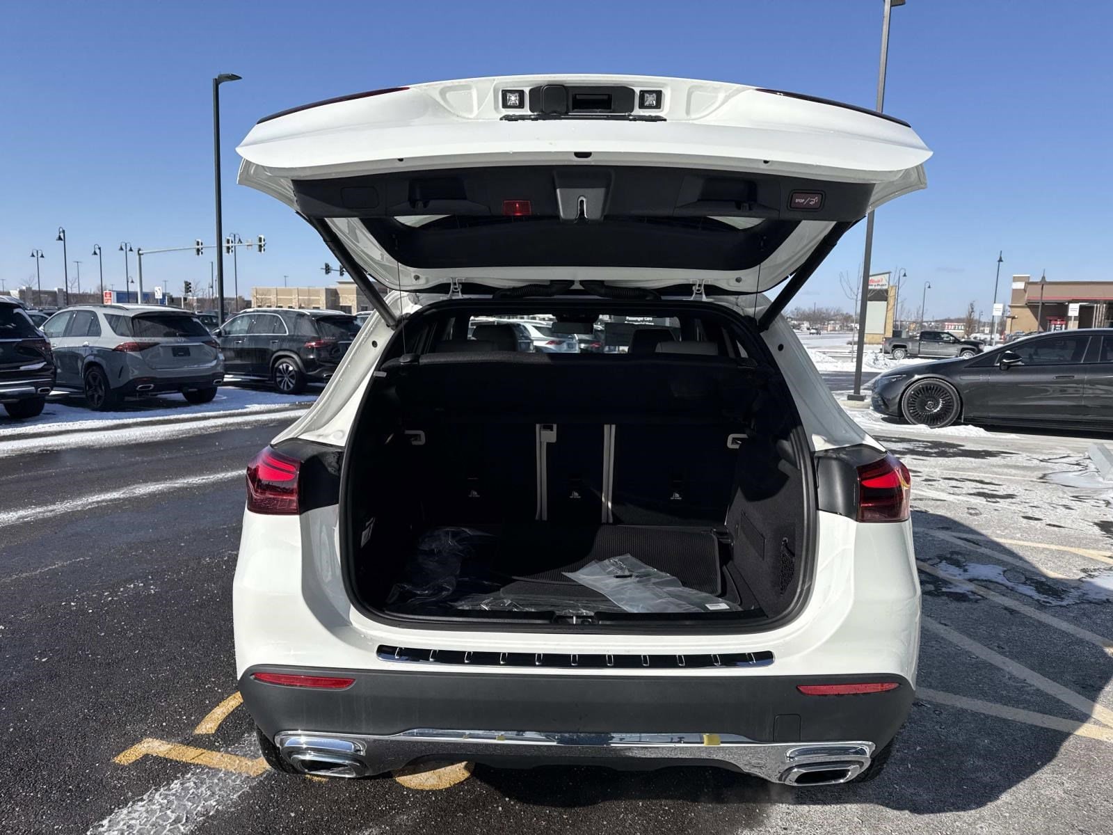 2026 MERCEDES-BENZ GLA-CLASS - Image 9