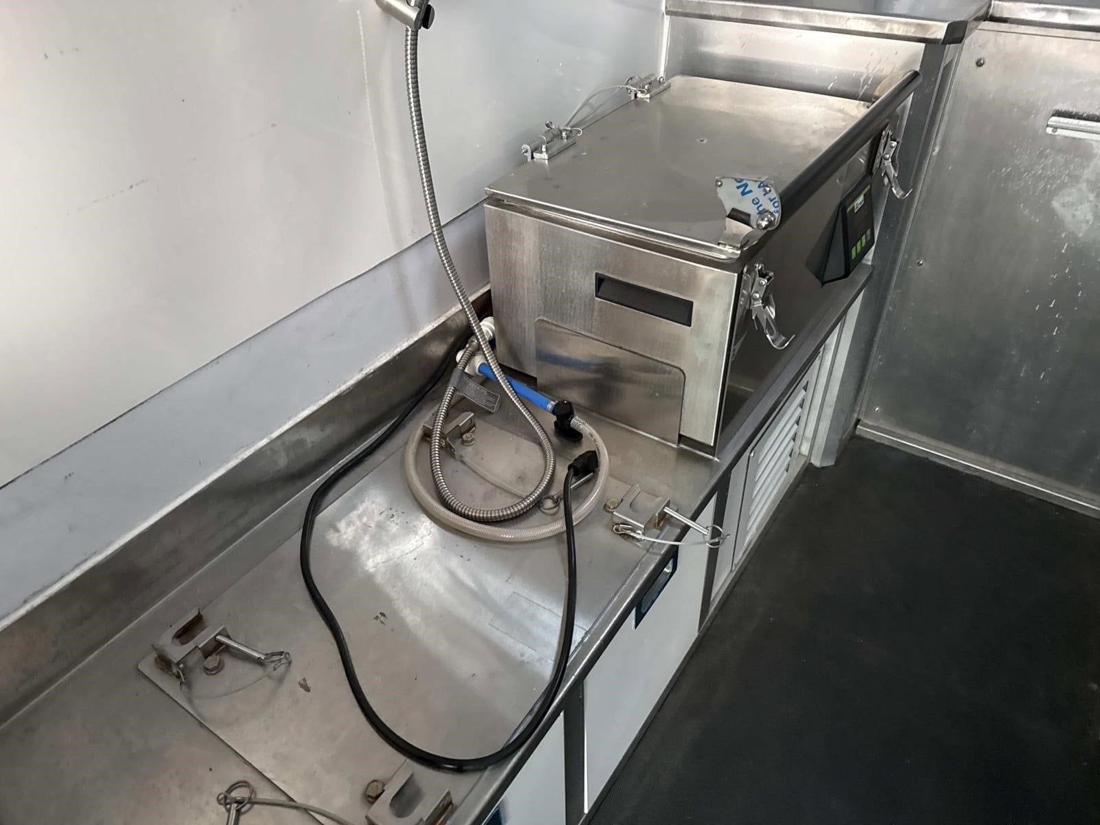 2022 MERCEDES-BENZ SPRINTER - Image 11