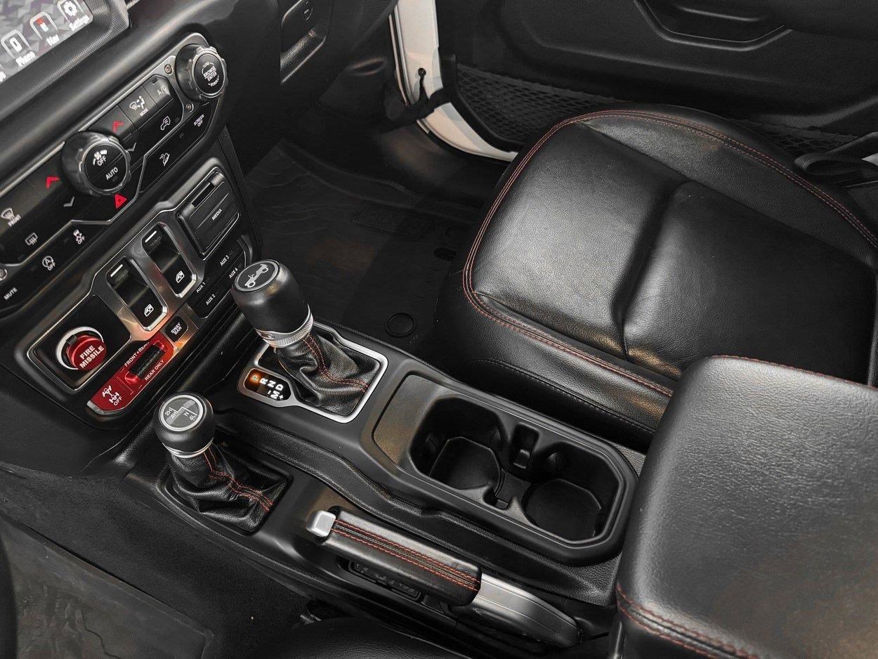 2020 JEEP WRANGLER - Image 16