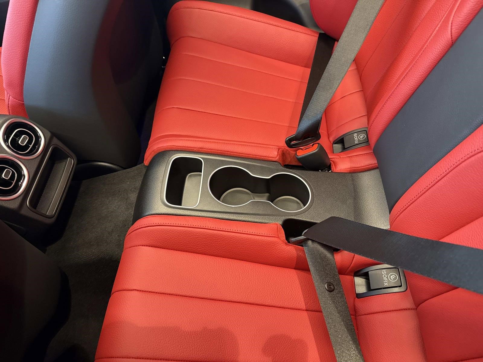 2026 MERCEDES-BENZ CLE - Image 14