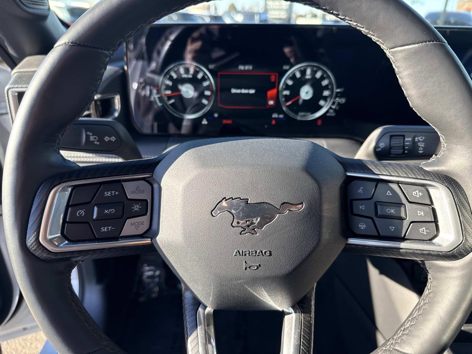 2024 FORD MUSTANG - Image 33