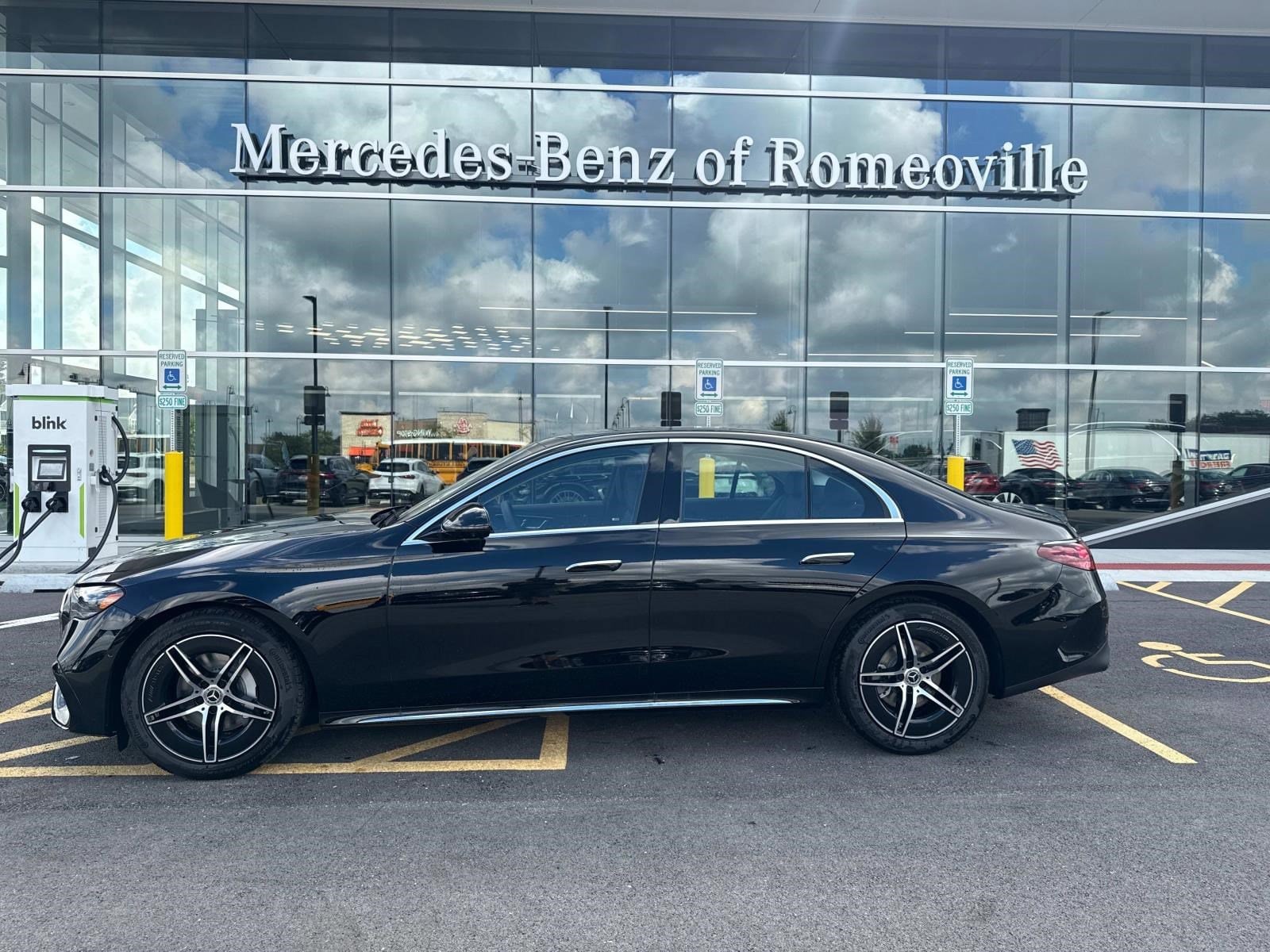 2026 MERCEDES-BENZ E-CLASS - Image 2