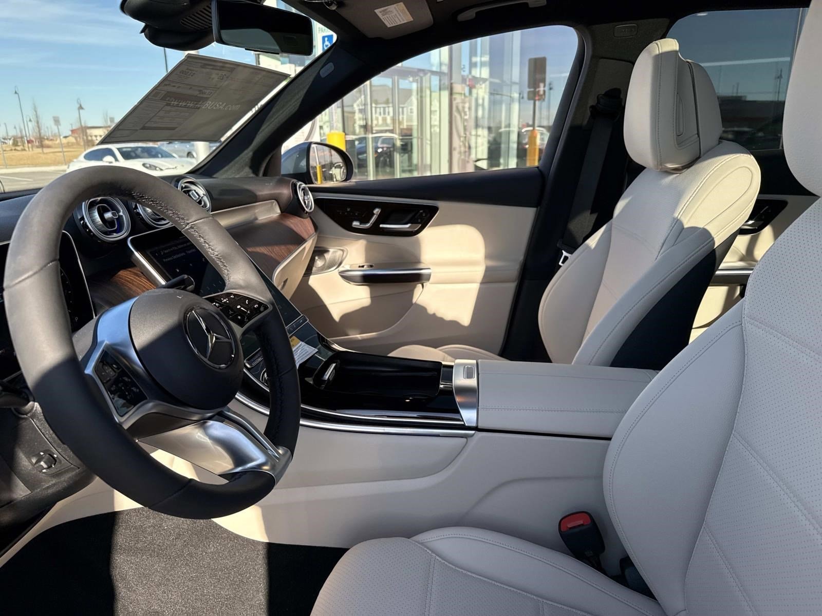 2026 MERCEDES-BENZ GLC-CLASS - Image 29