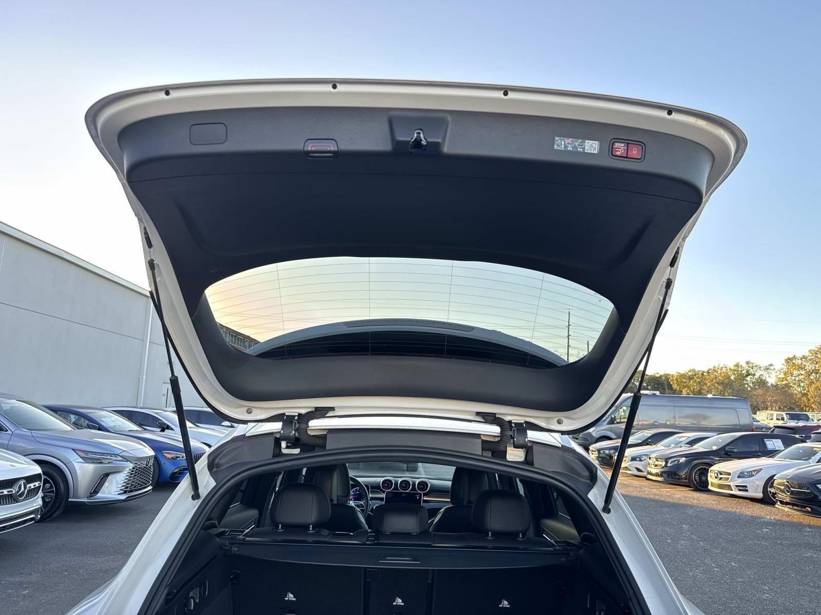 2025 MERCEDES-BENZ GLC-CLASS - Image 12