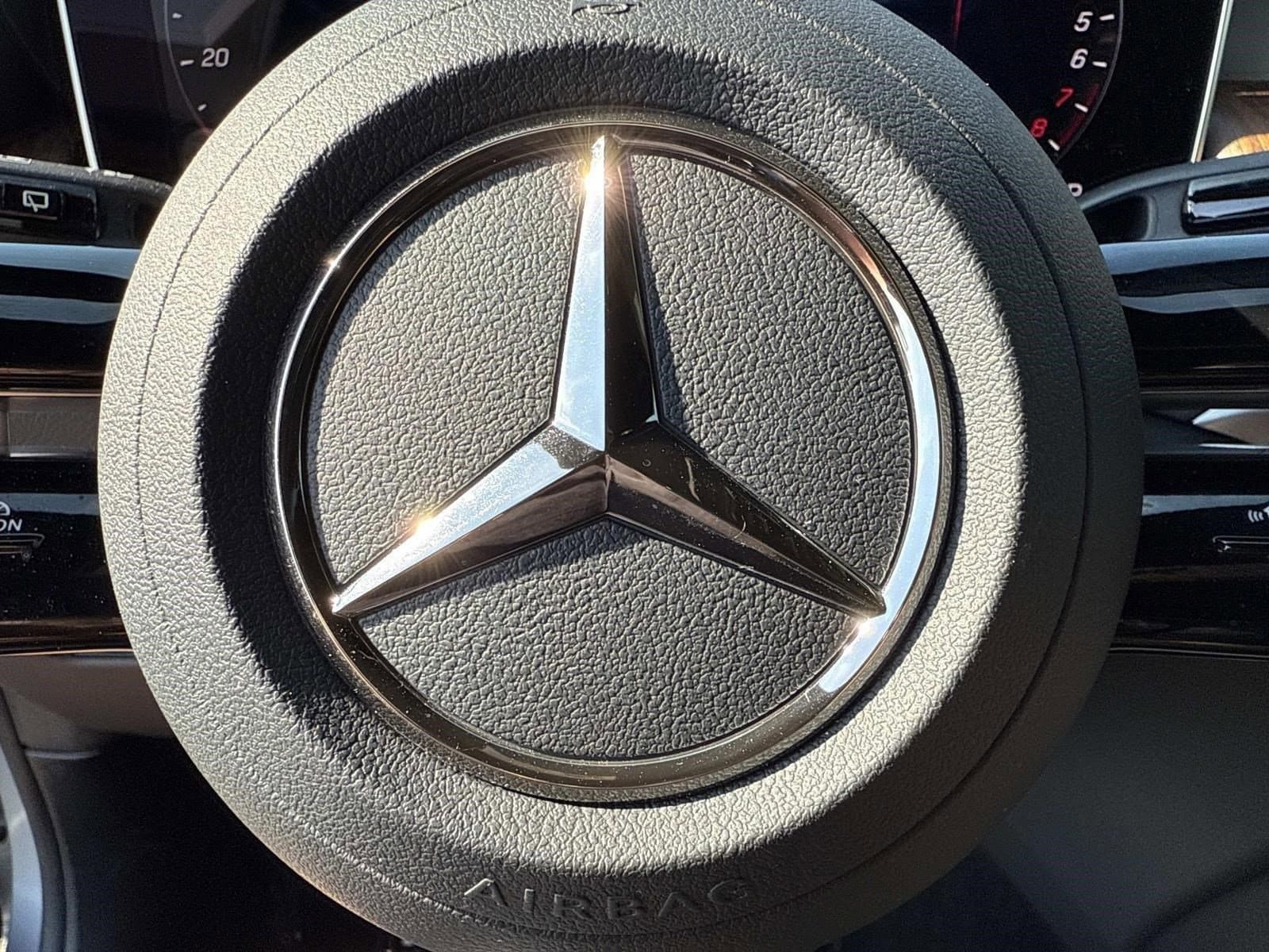 2025 MERCEDES-BENZ GLC-CLASS - Image 41