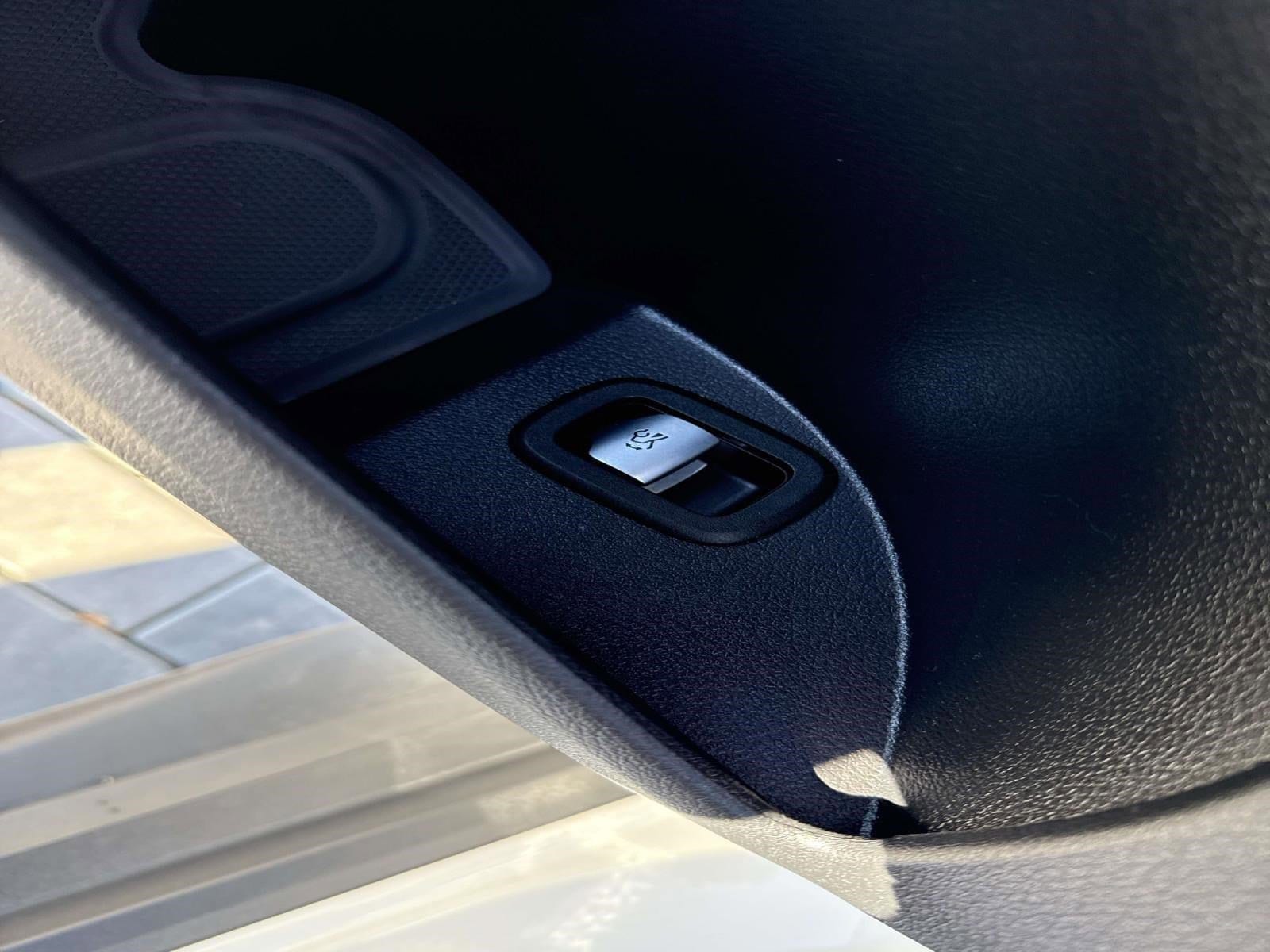 2024 MERCEDES-BENZ GLC-CLASS - Image 23