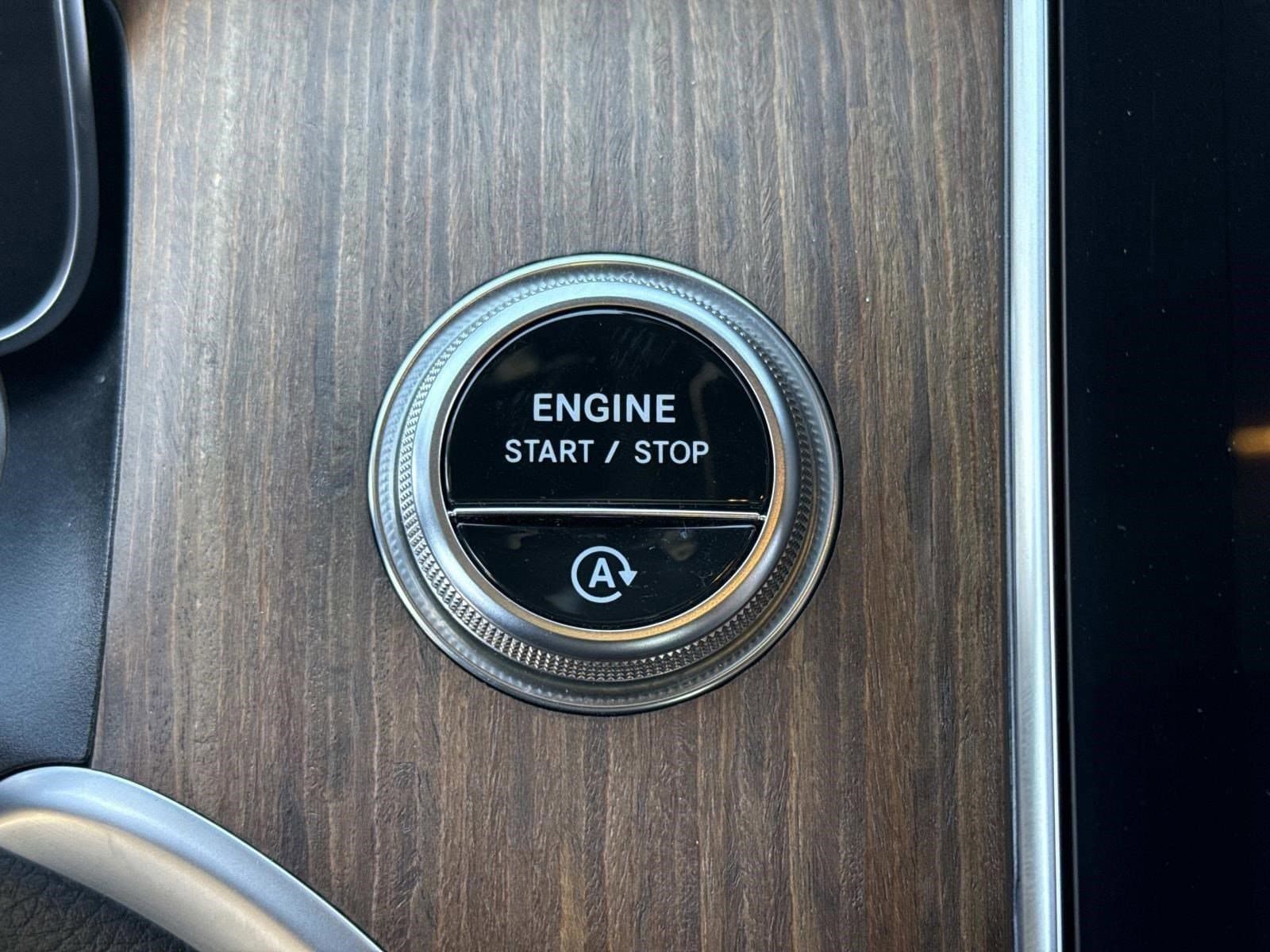 2024 MERCEDES-BENZ GLC-CLASS - Image 32