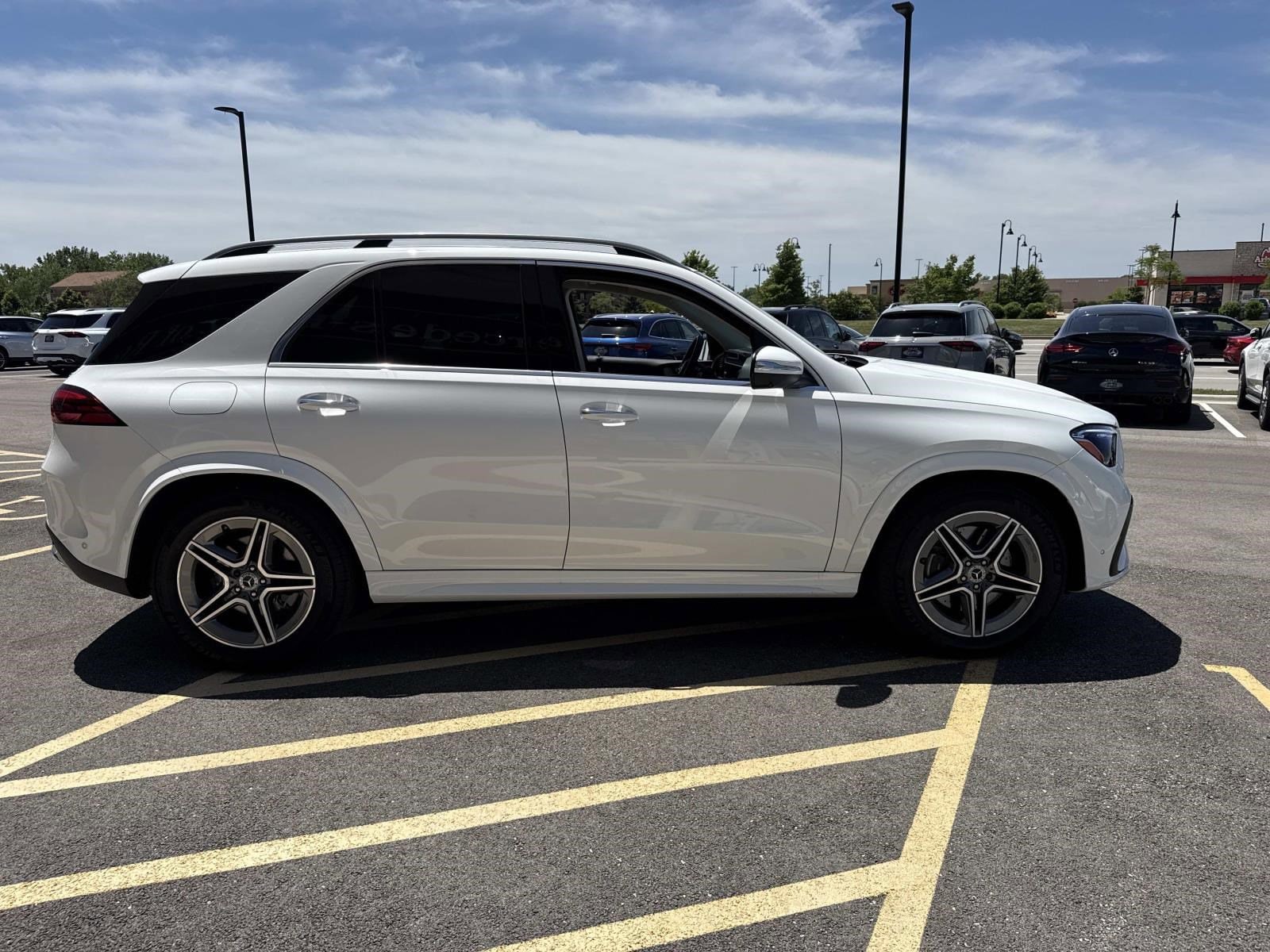 2026 Mercedes-Benz GLE GLE450 - Photo 6