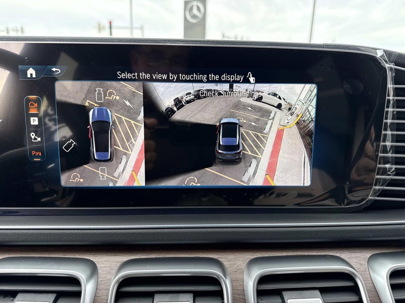 2026 Mercedes-Benz GLE AMG GLE 53 - Photo 35