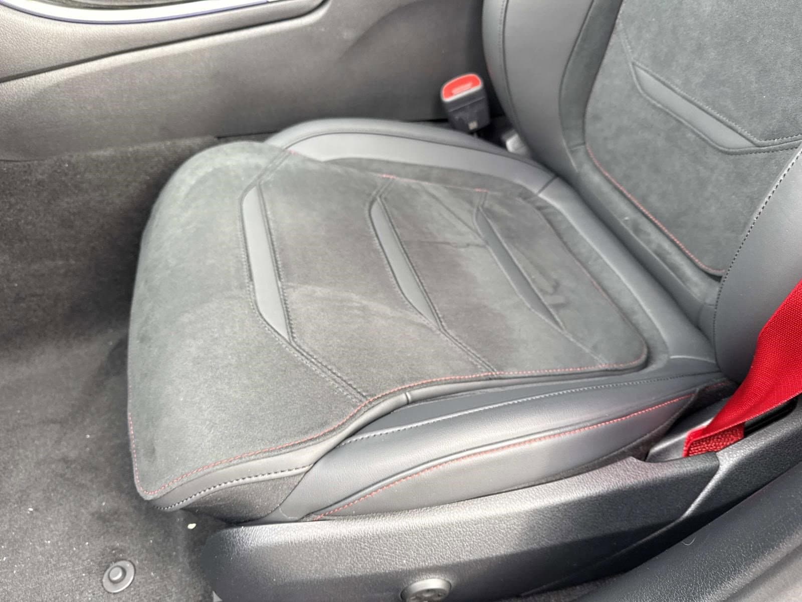 2026 MERCEDES-BENZ C-CLASS - Image 27