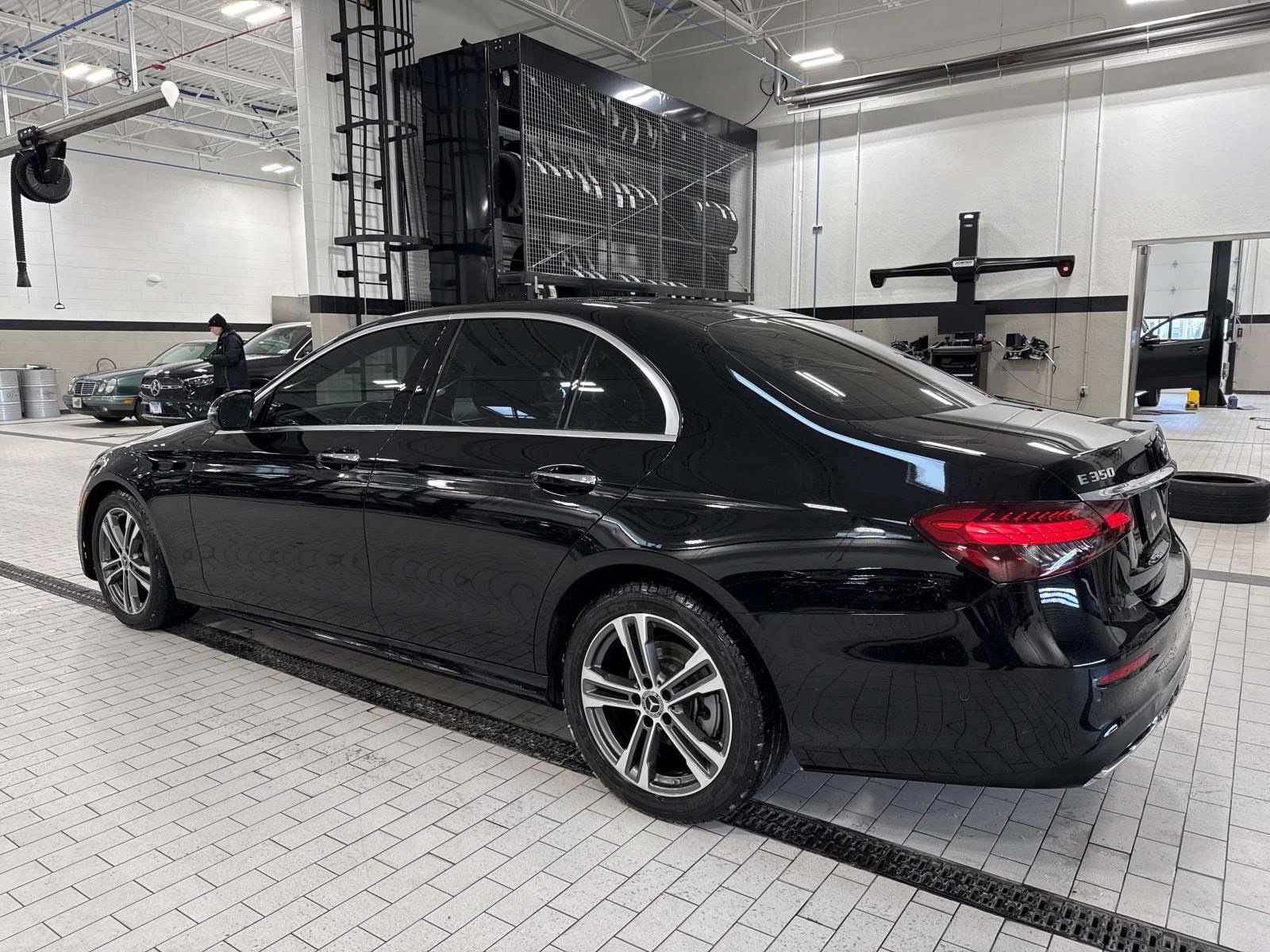 2021 MERCEDES-BENZ E-CLASS - Image 10