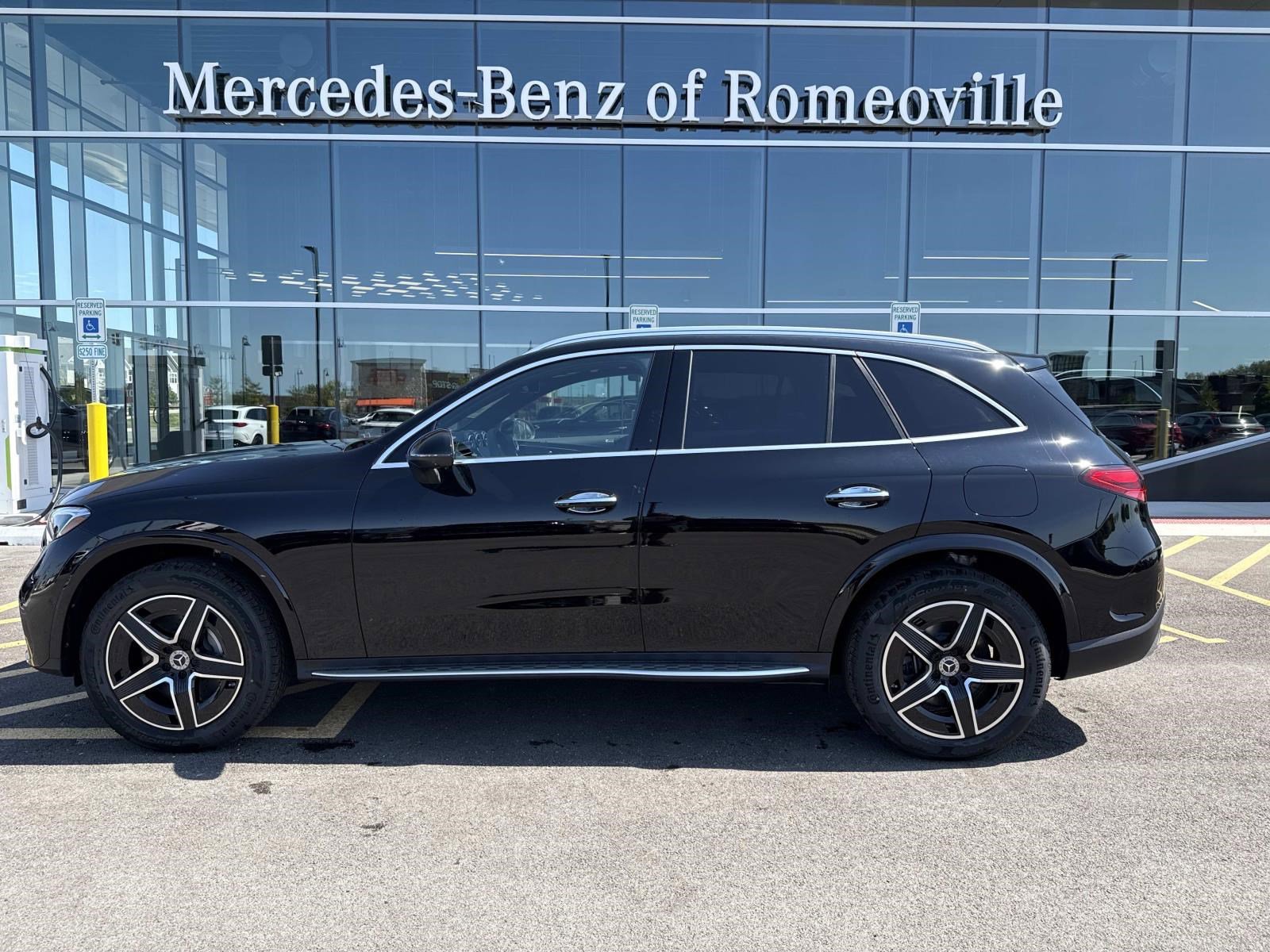 2026 Mercedes Benz GLC 350e 4MATIC photo 2