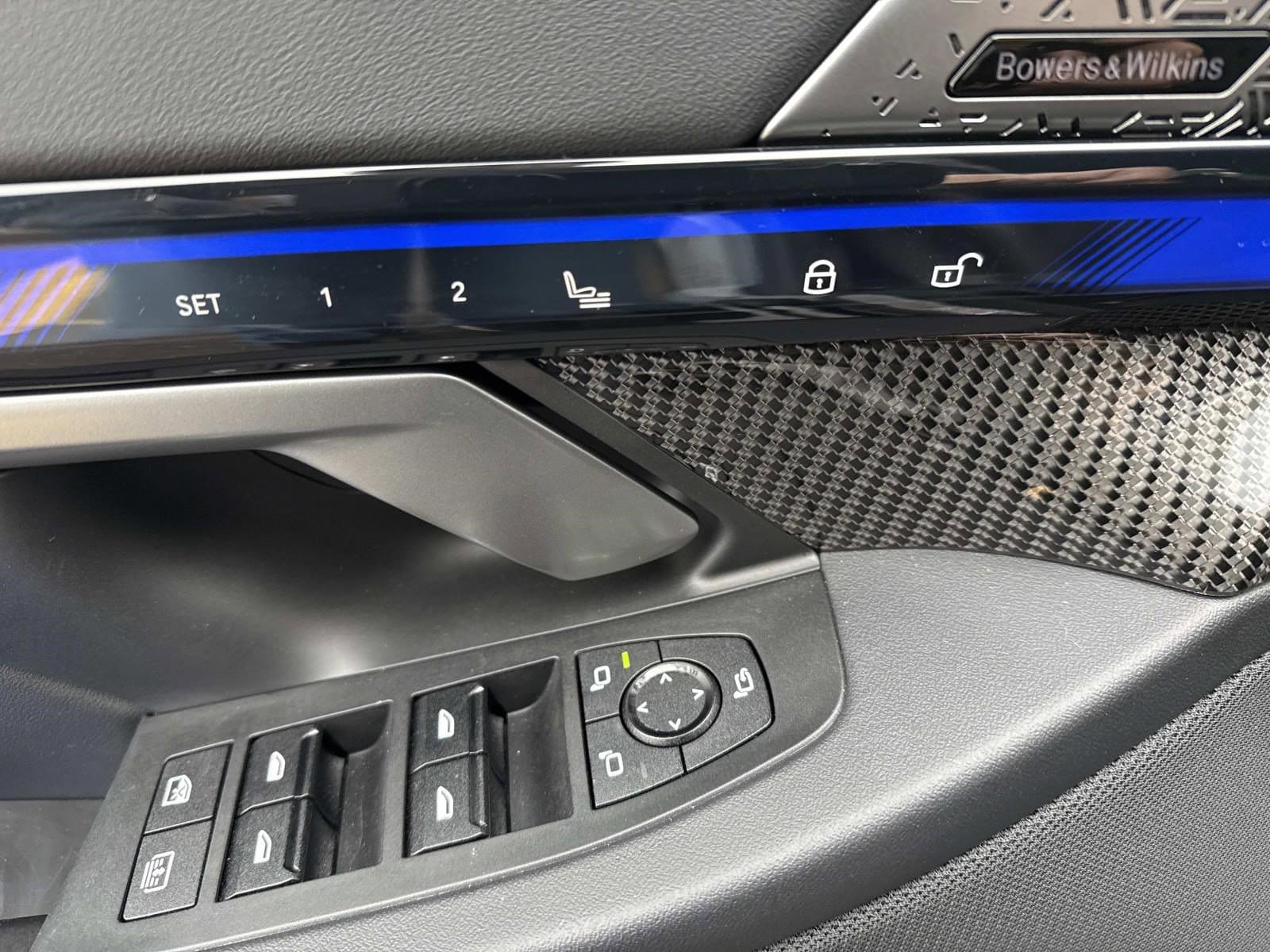 2025 BMW M5 - Image 23