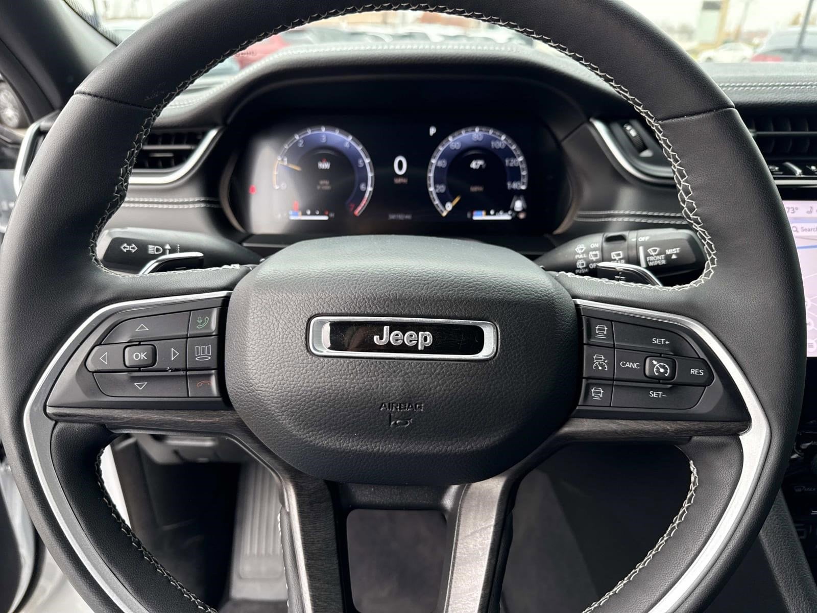 2024 JEEP GRAND CHEROKEE - Image 36