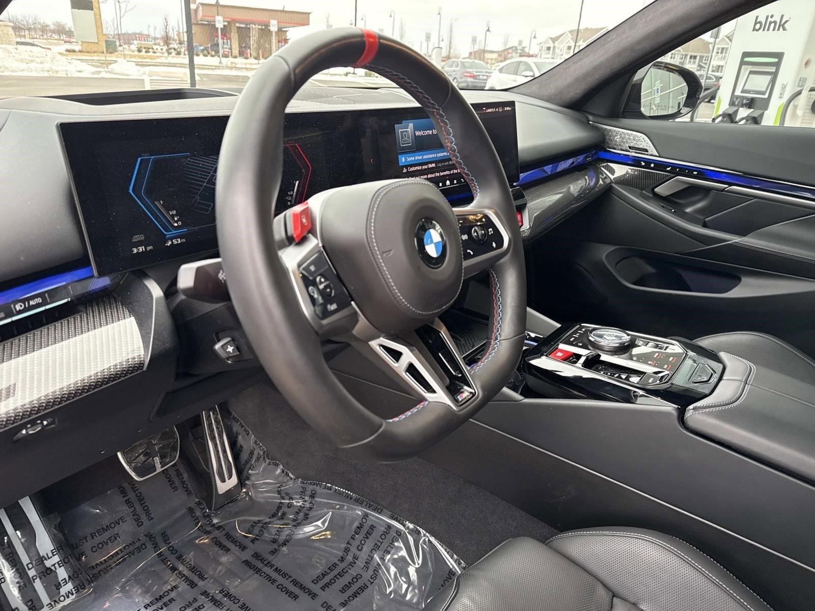 2025 BMW M5 - Image 29