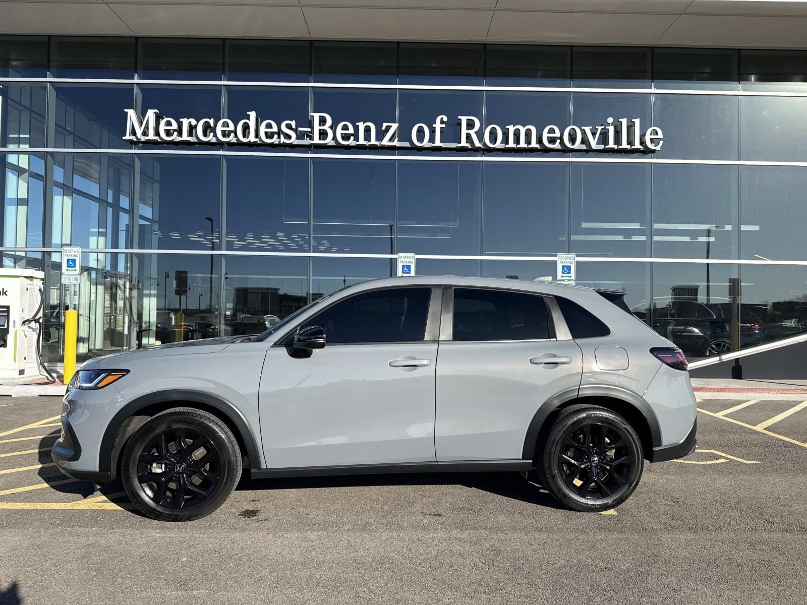 2023 HONDA HR-V - Image 2