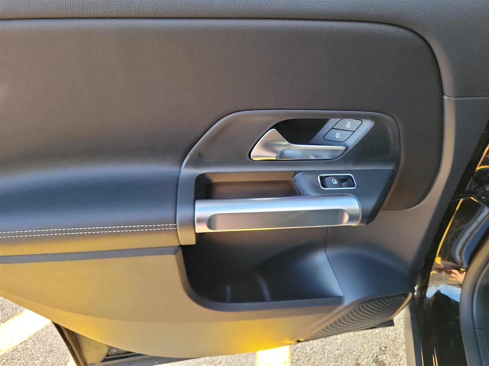 2025 MERCEDES-BENZ GLB-CLASS - Image 15