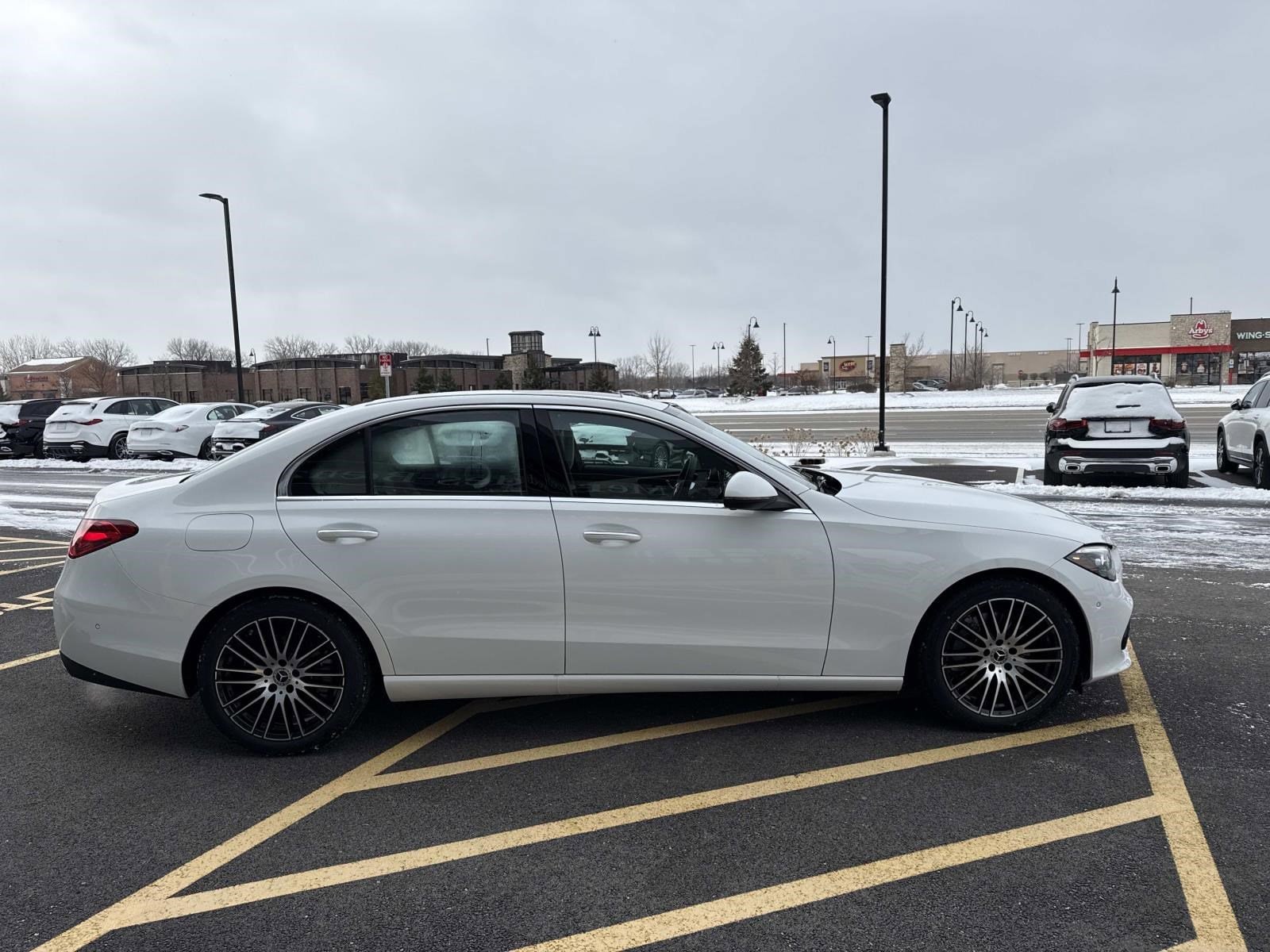 2025 MERCEDES-BENZ C-CLASS - Image 6