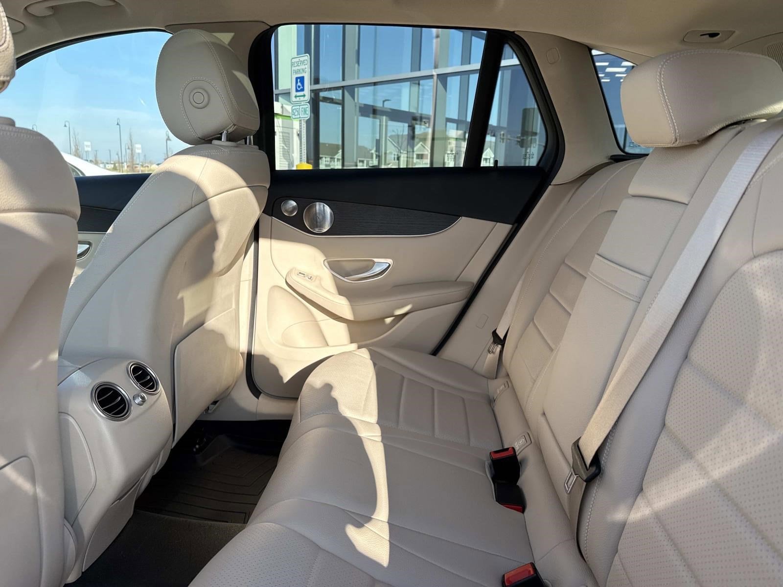 2020 MERCEDES-BENZ GLC-CLASS - Image 17