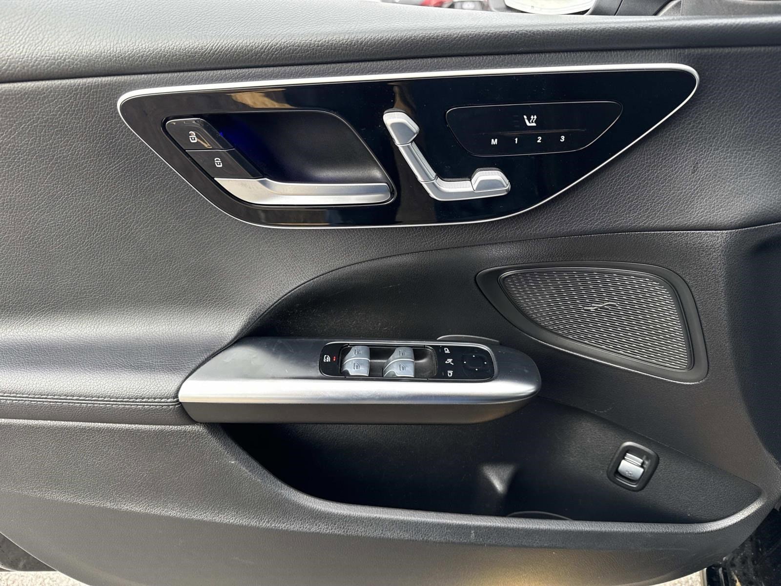 2023 MERCEDES-BENZ C-CLASS - Image 18