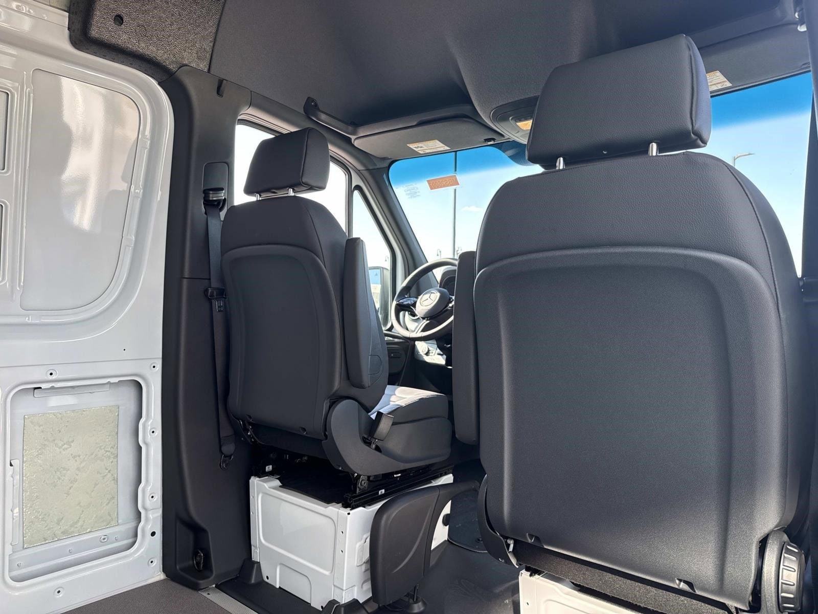 2026 Mercedes-Benz Sprinter Cargo Van Base - Photo 7