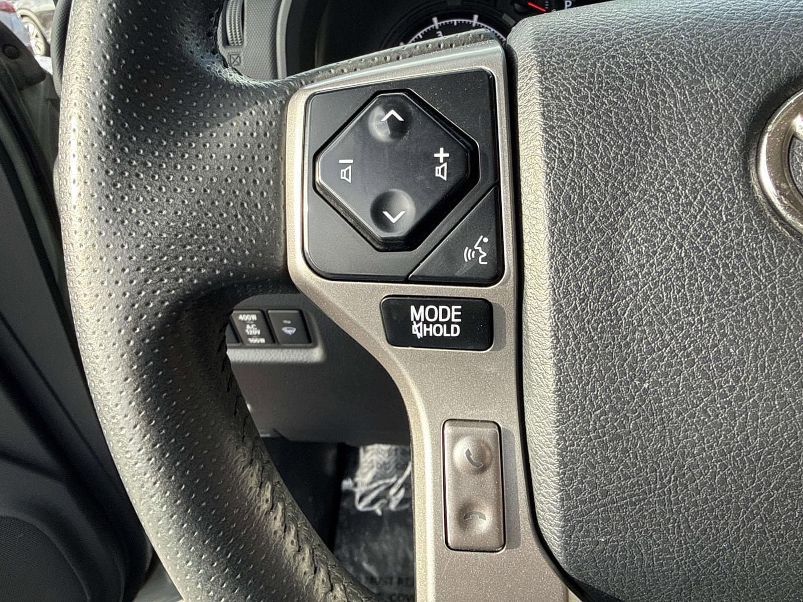 2022 TOYOTA 4RUNNER - Image 41