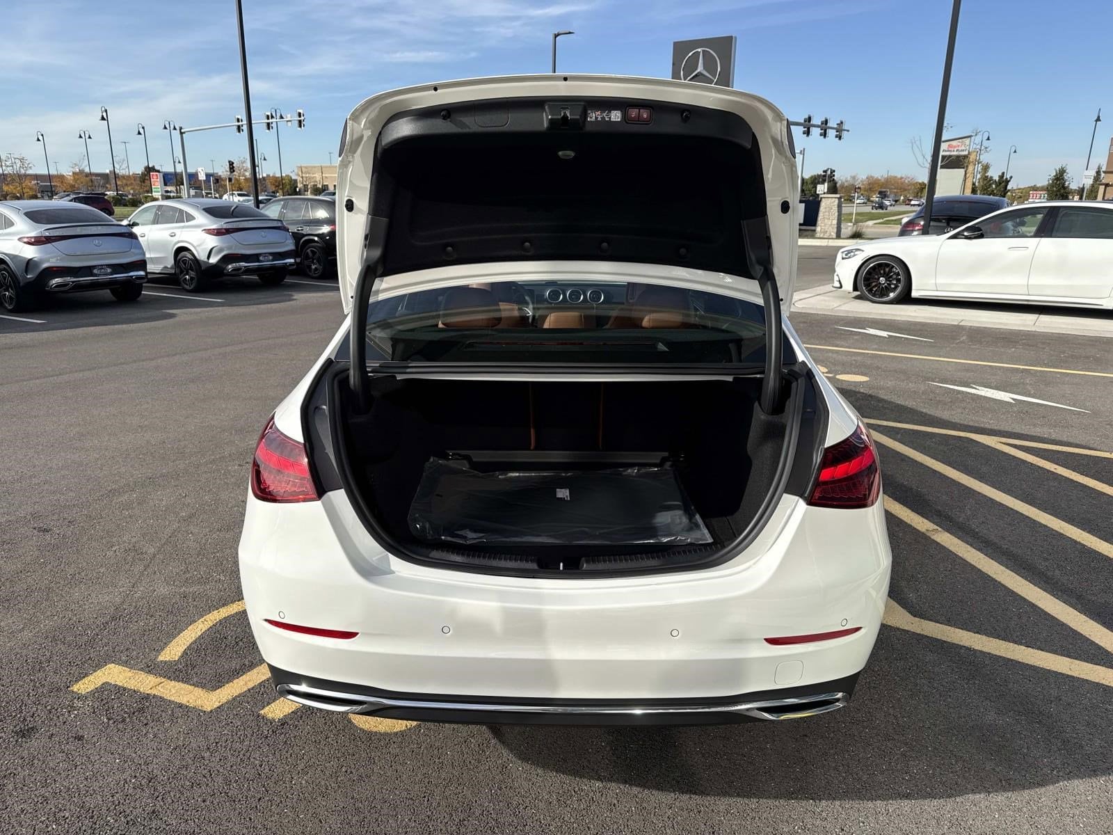 2026 MERCEDES-BENZ C-CLASS - Image 12