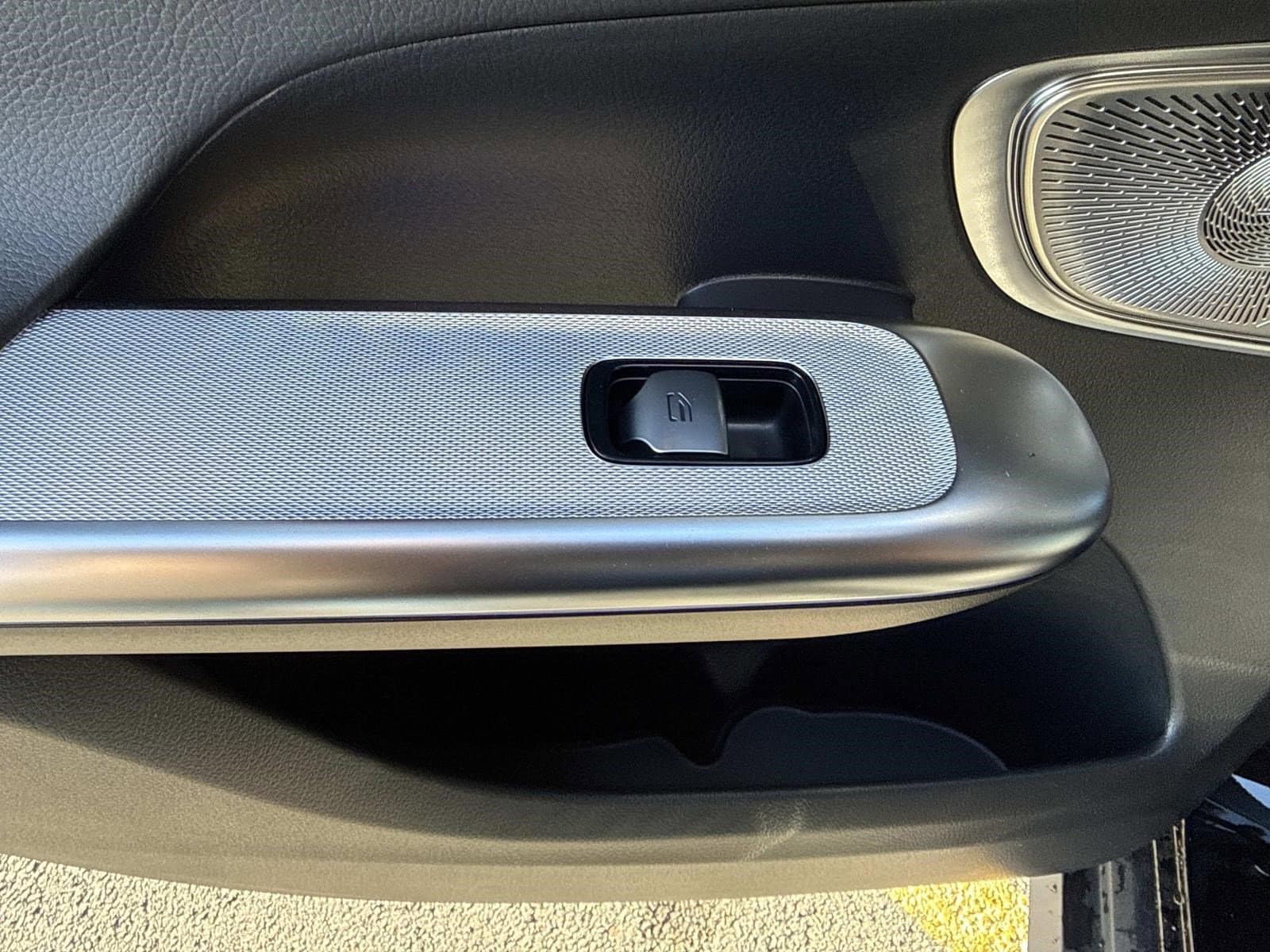 2026 MERCEDES-BENZ GLC-CLASS - Image 17