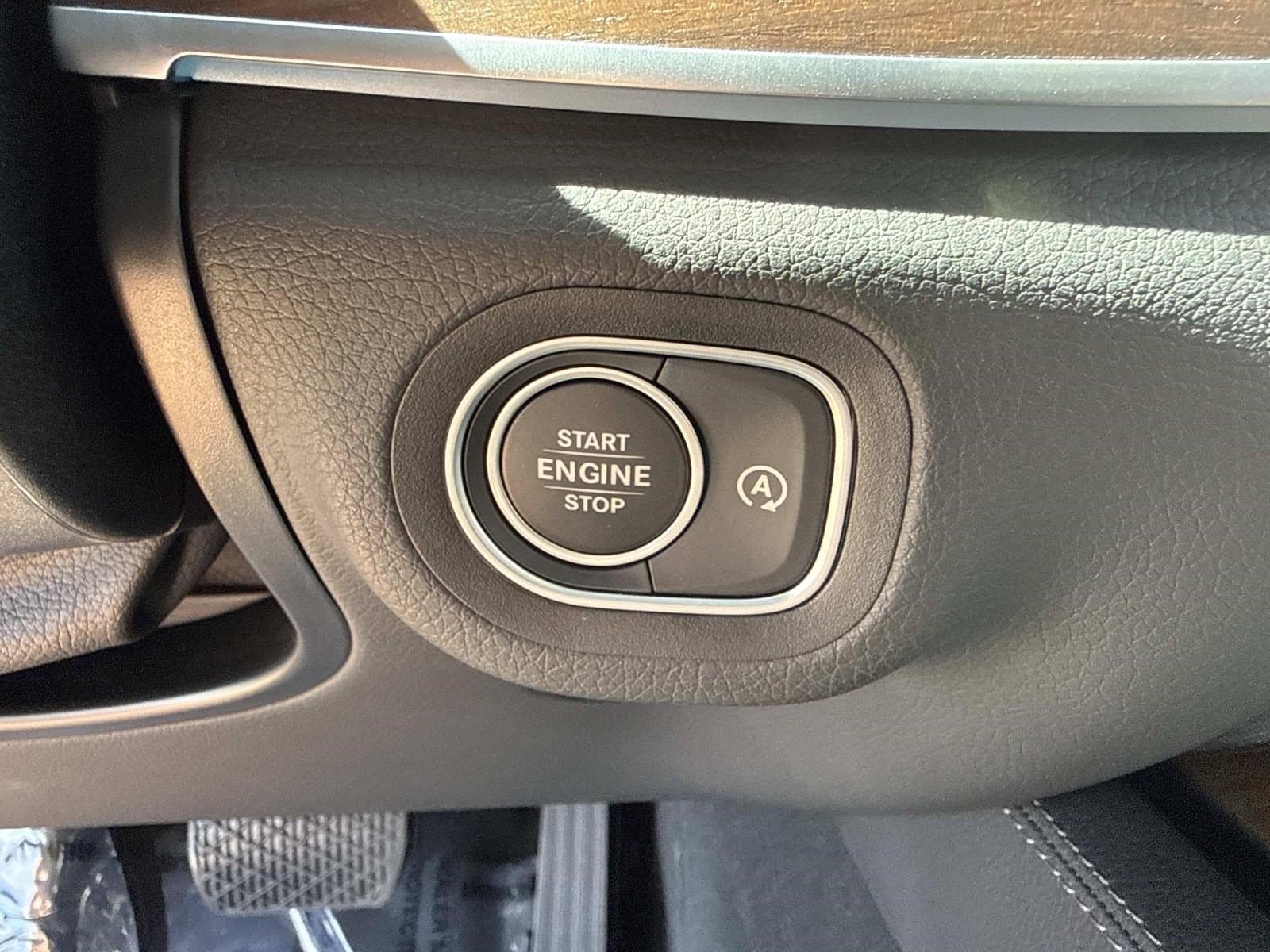2025 Mercedes-Benz GLE GLE580 - Photo 37