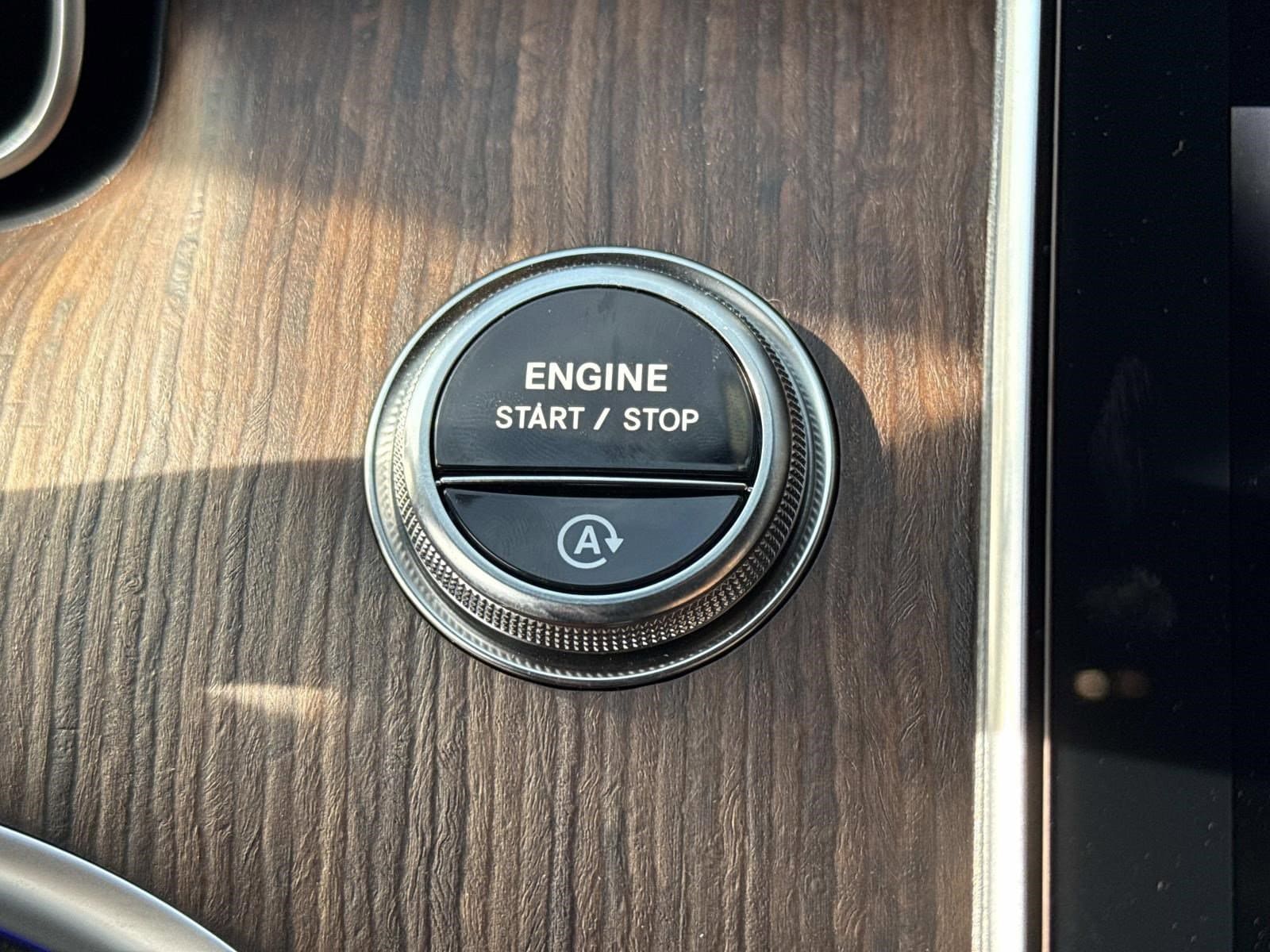 2026 MERCEDES-BENZ C-CLASS - Image 39