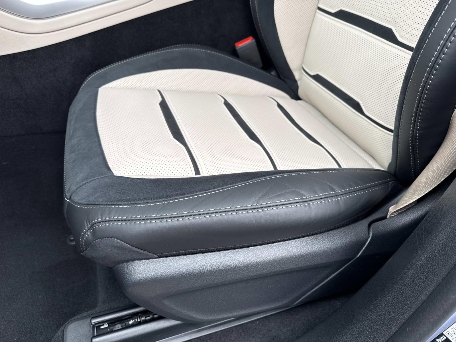 2026 Mercedes-Benz GLE AMG GLE 53 - Photo 29