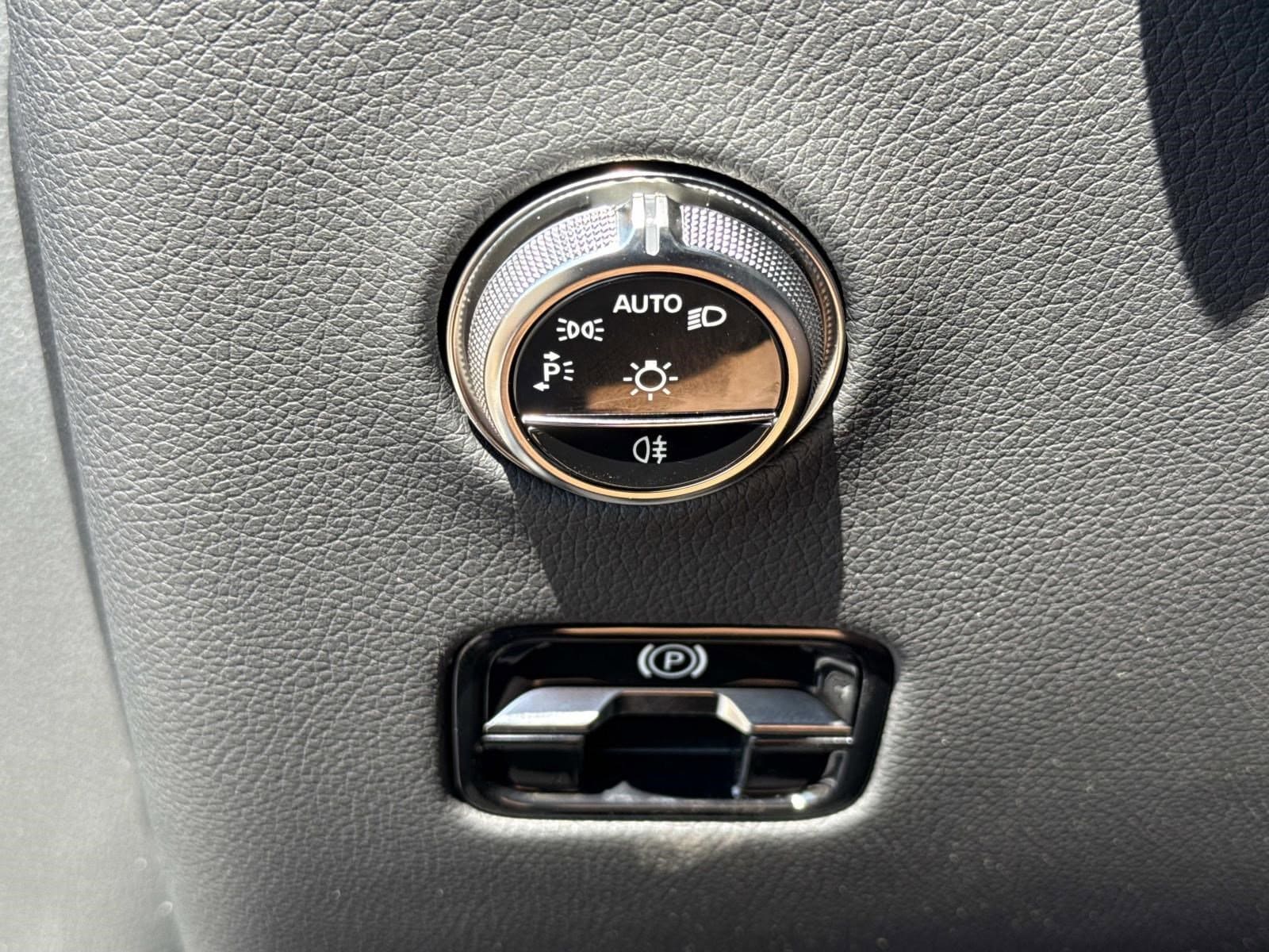 2026 MERCEDES-BENZ GLC-CLASS - Image 28