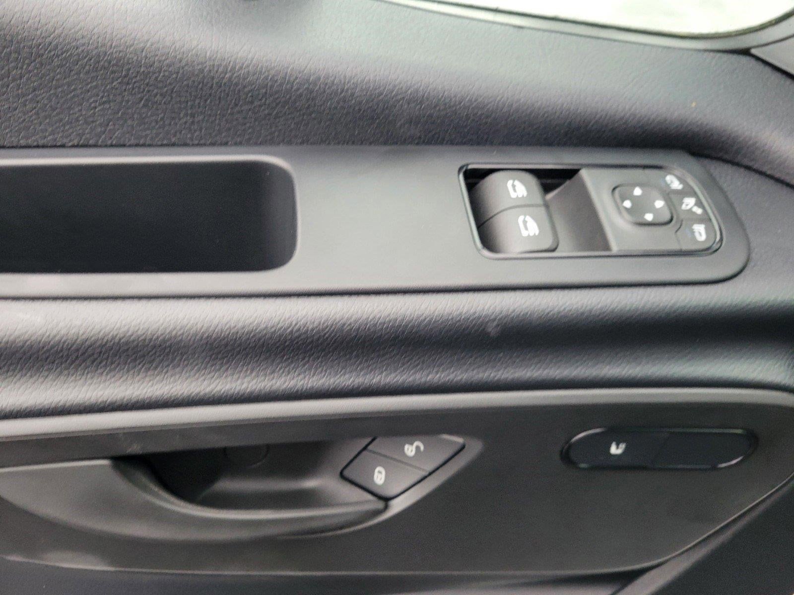 2025 MERCEDES-BENZ SPRINTER - Image 18