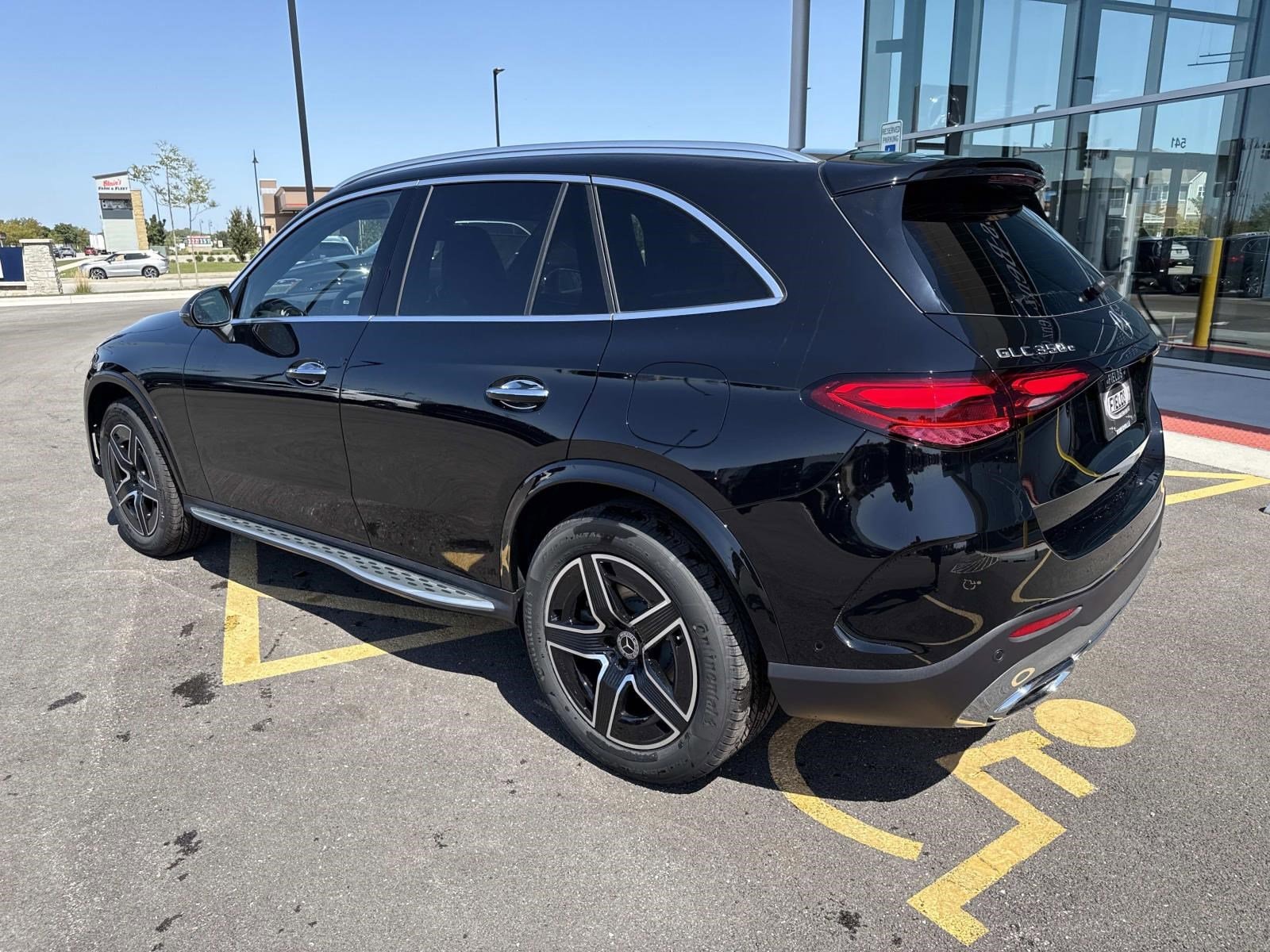 2026 MERCEDES-BENZ GLC-CLASS - Image 8