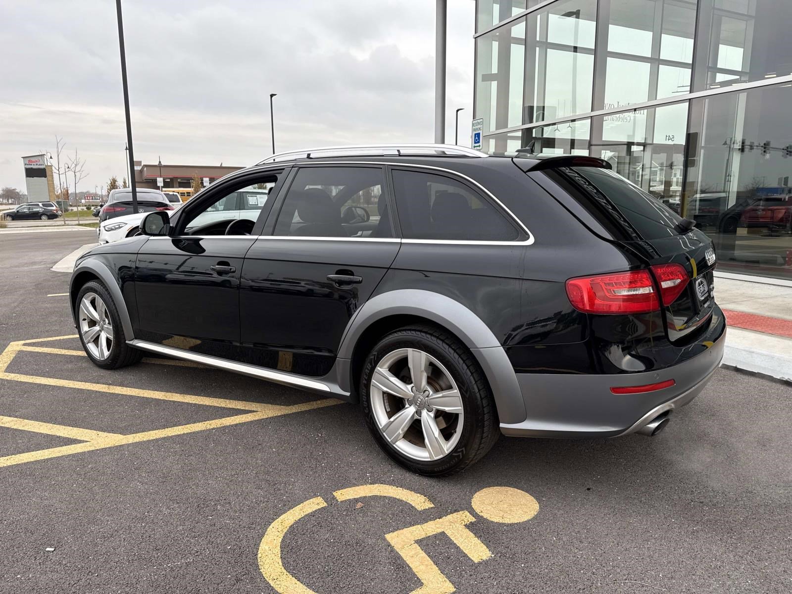 2016 AUDI A4 ALLROAD - Image 12