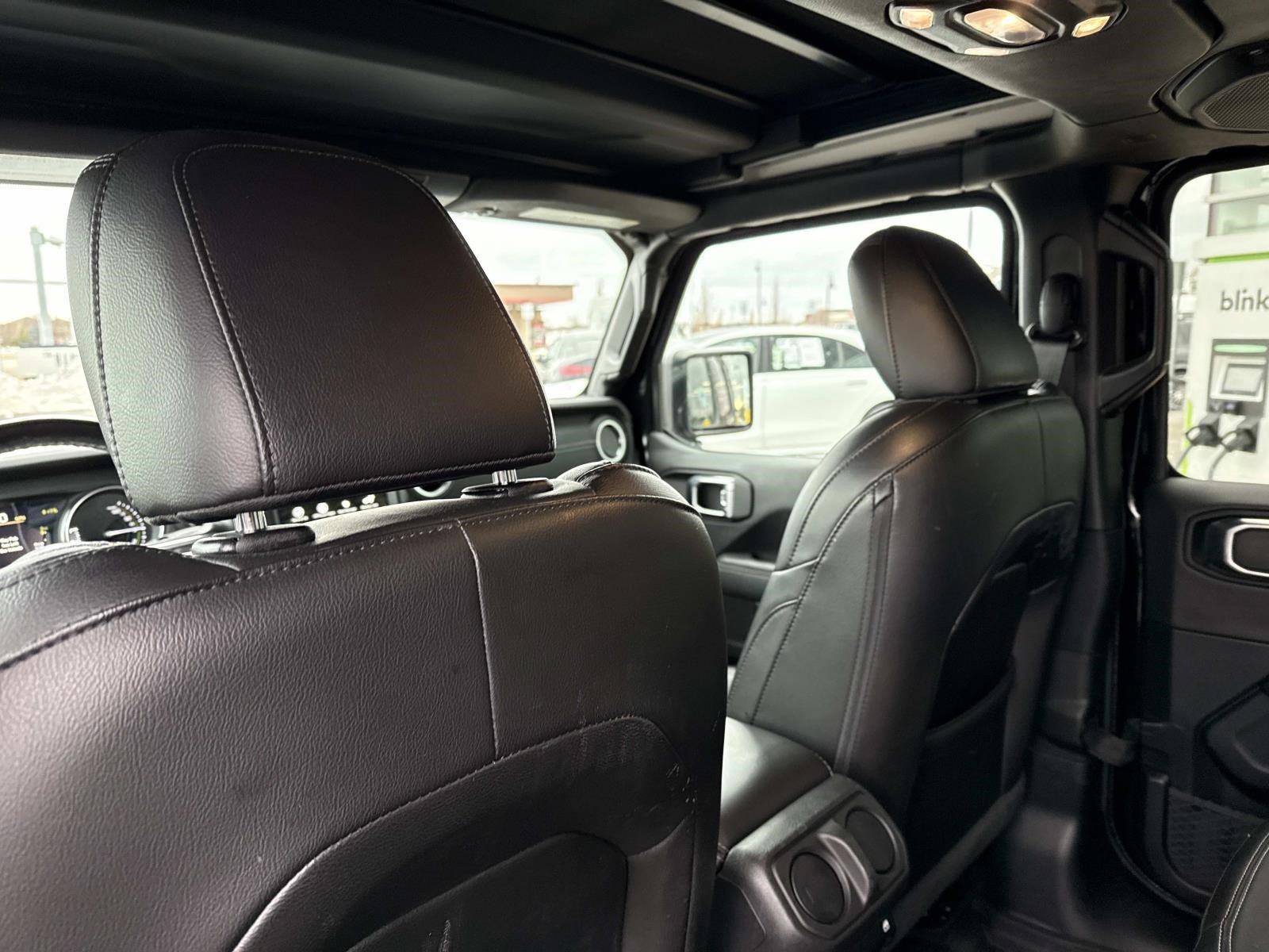 2022 JEEP WRANGLER - Image 15